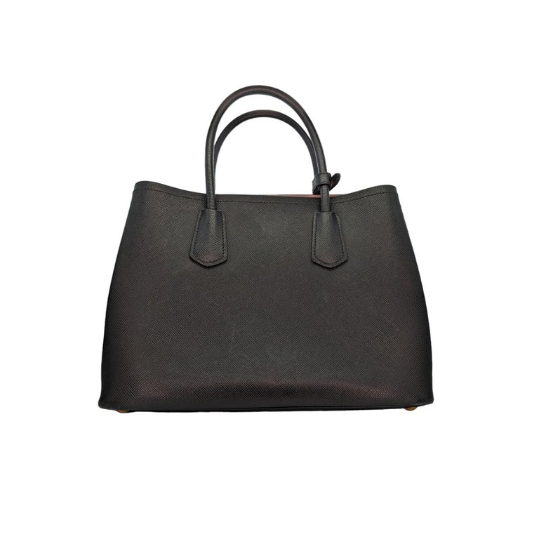 Prada Saffiano Medium Executive Tote Bag, Black (Nero), Double Zip Tote Bag  For Sale at 1stDibs