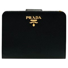 Prada Saffiano Leder Bifold Geldbörse mit Münzfach