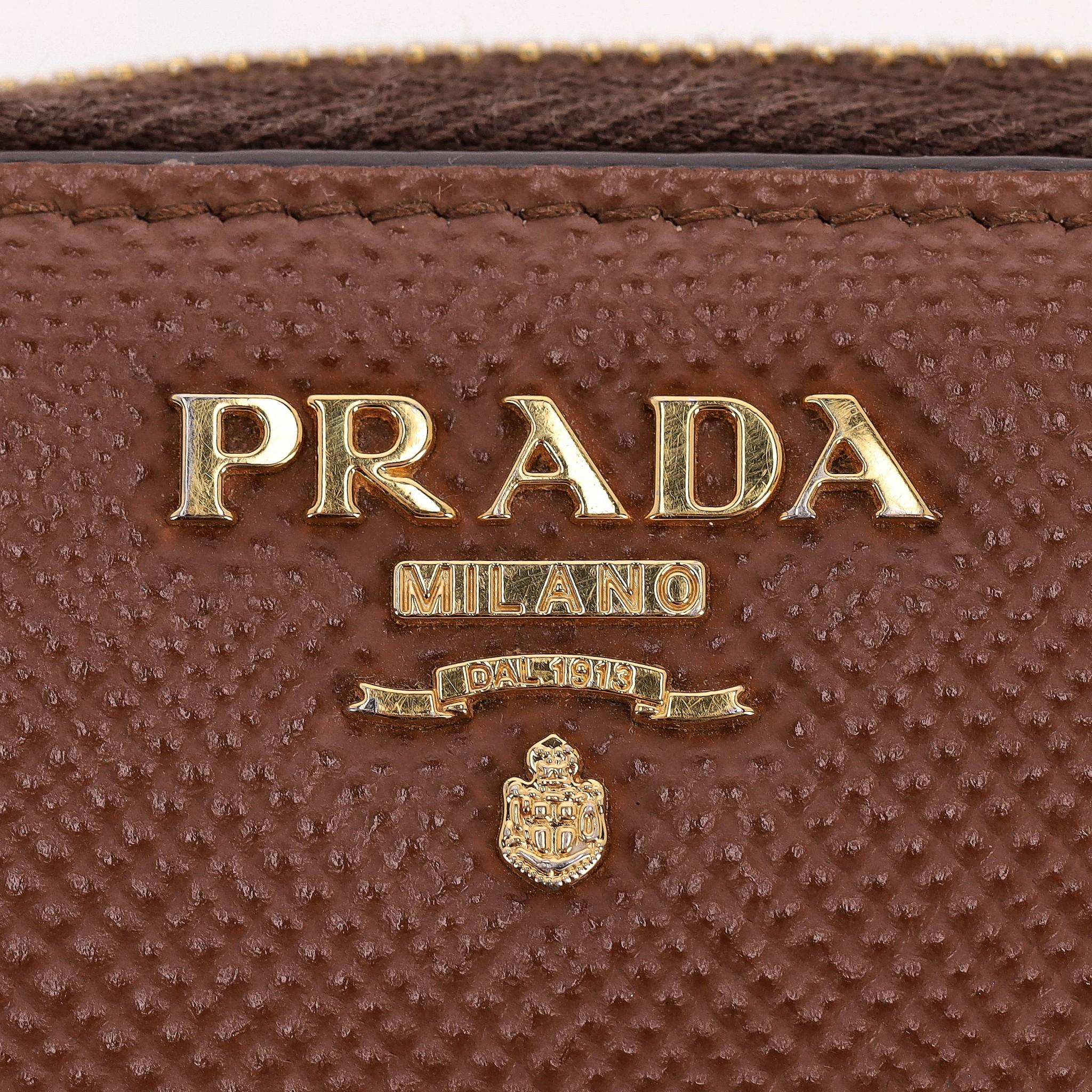 Prada Saffiano Leather Coin Purse In Excellent Condition In London, GB