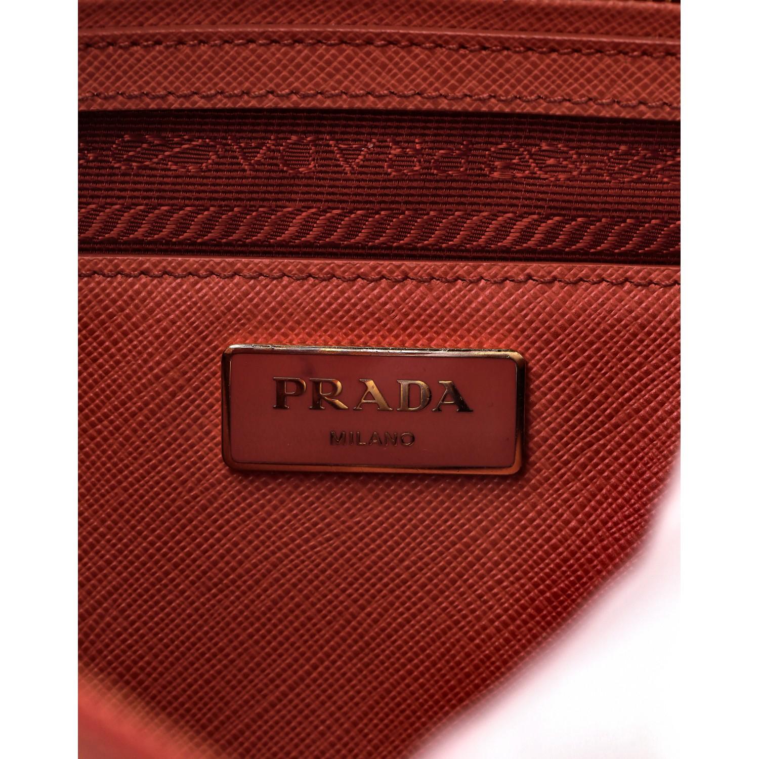 Prada Saffiano Leather Double Zip Galleria Tote Bag For Sale 6
