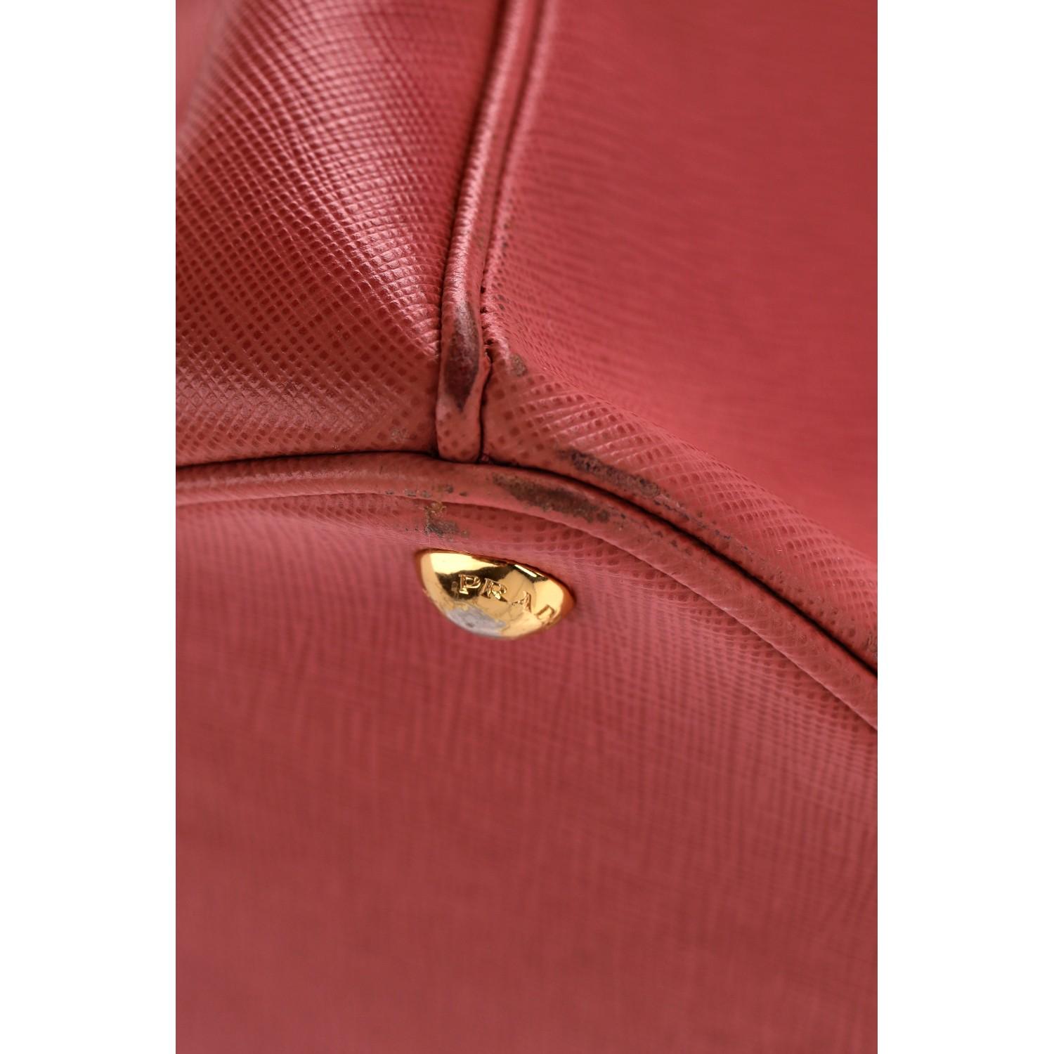 Prada Saffiano Leather Double Zip Galleria Tote Bag For Sale 7