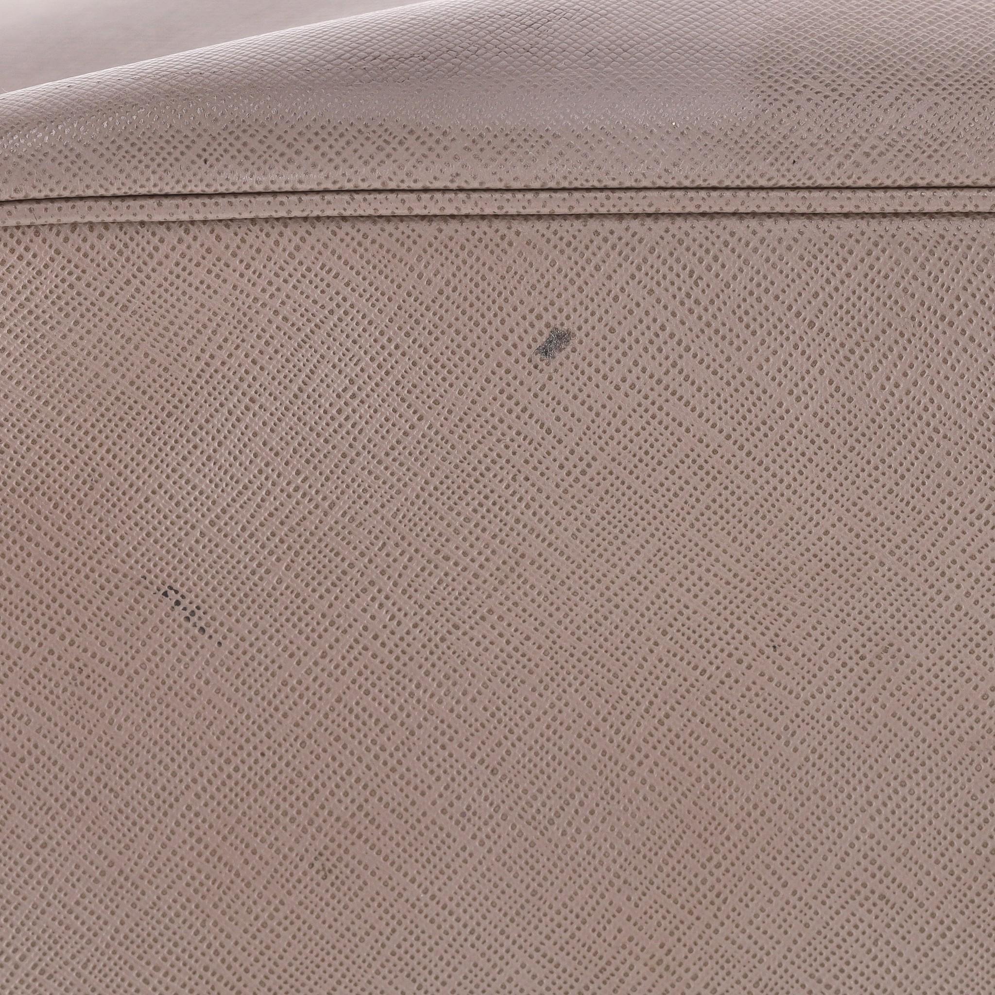 Bolso Tote Prada de piel saffiano con doble cremallera Galleria en venta 9
