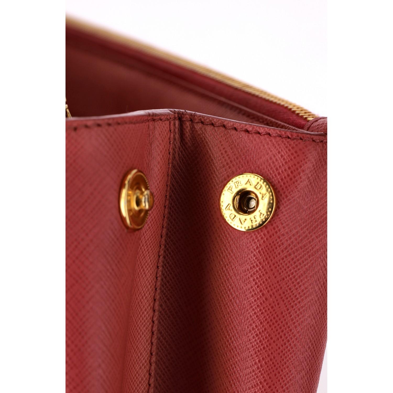 Prada Saffiano Leather Double Zip Galleria Tote Bag For Sale 4