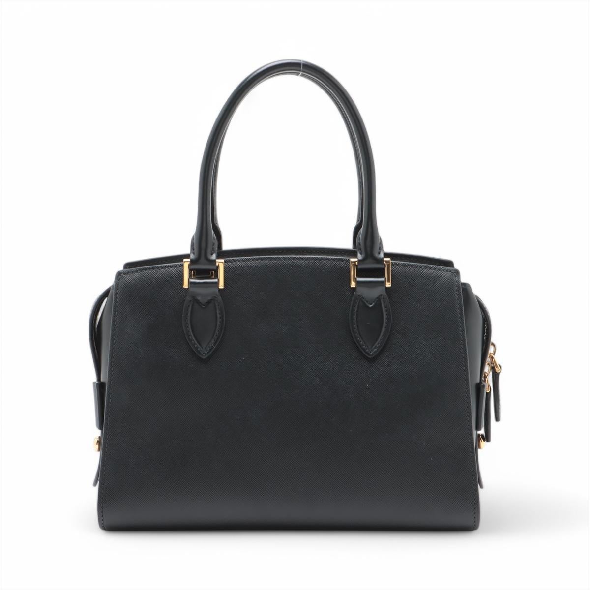 Nero Prada Borsa in pelle saffiano nera in vendita