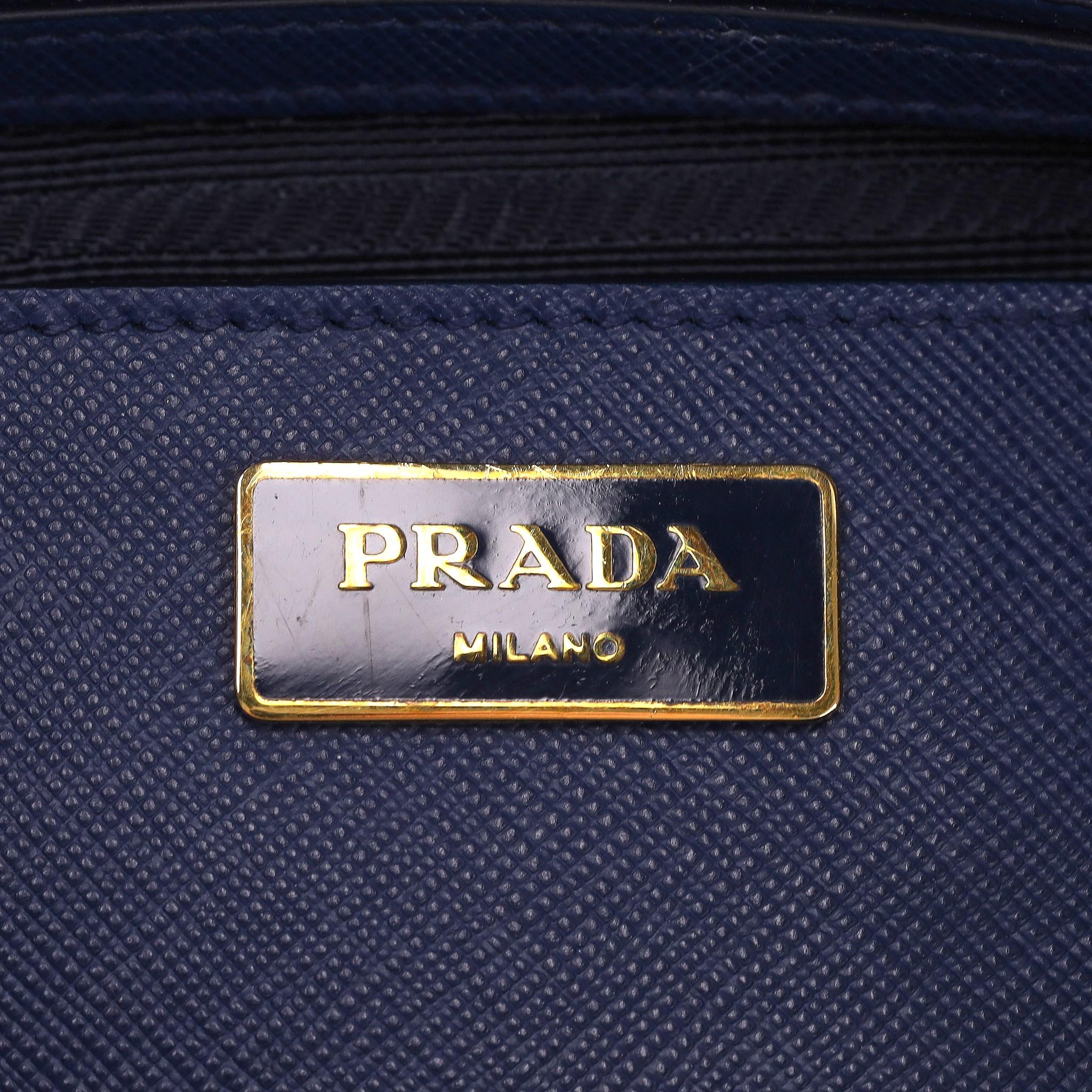 Prada Saffiano Leather Promenade Bag For Sale 3