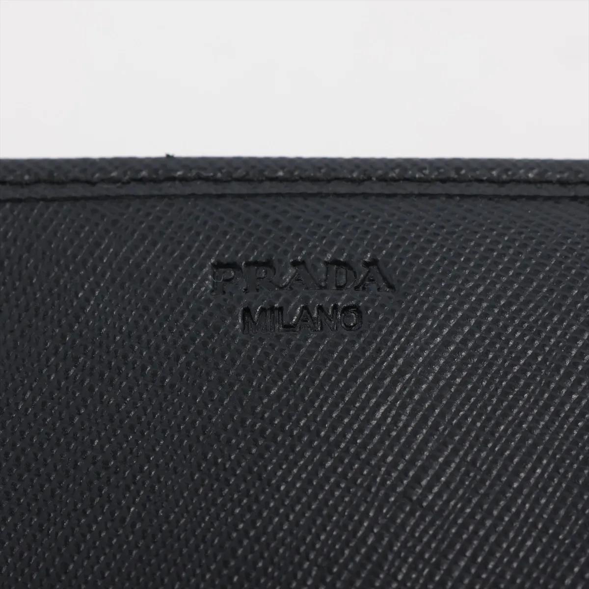 Portafoglio lungo Prada con nastro in pelle saffiano nero in vendita 6