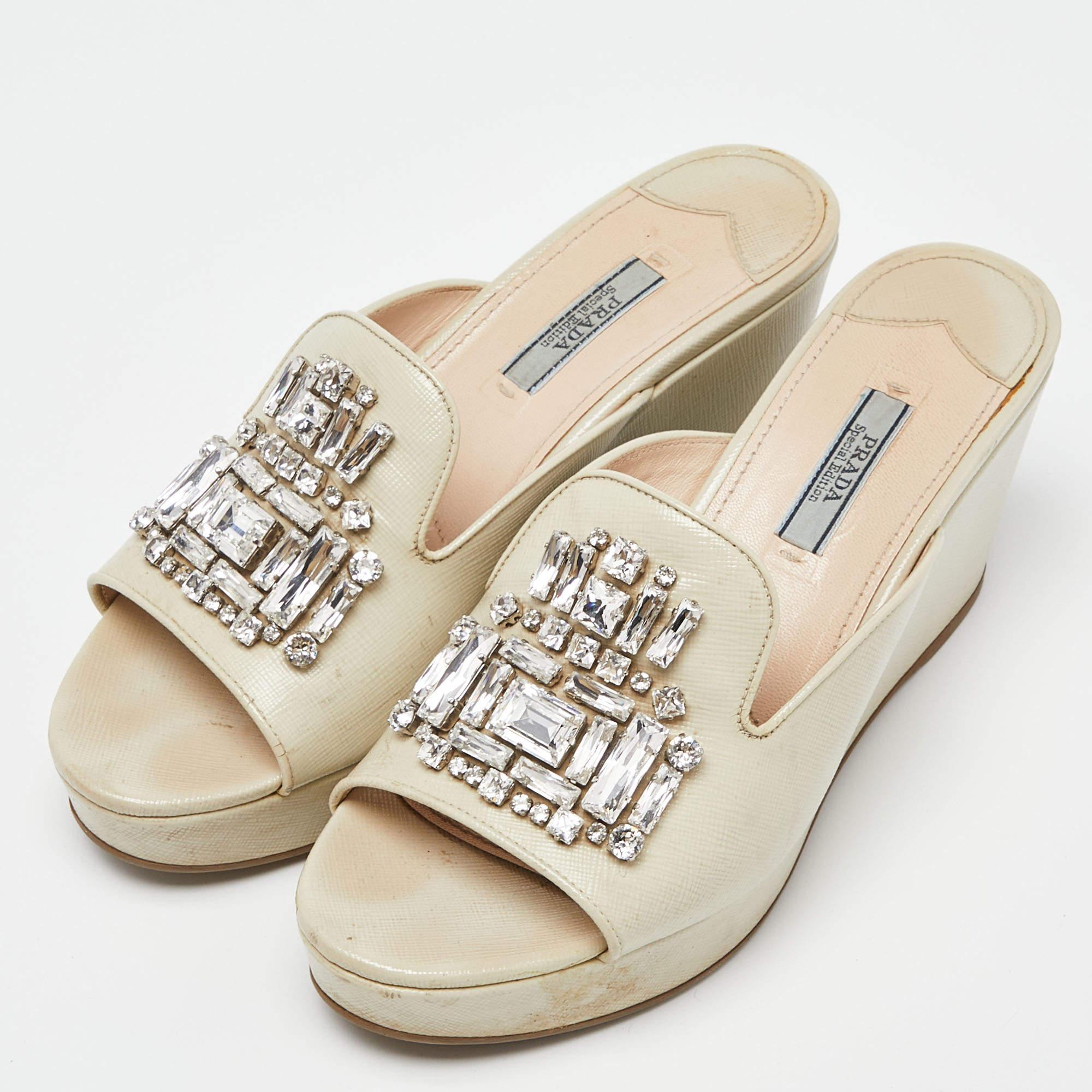 Whether youre into high style comfort or both these lovely wedges will never disappoint. They feature a chic silhouette and an eye pleasing hue. Make this pair yours today