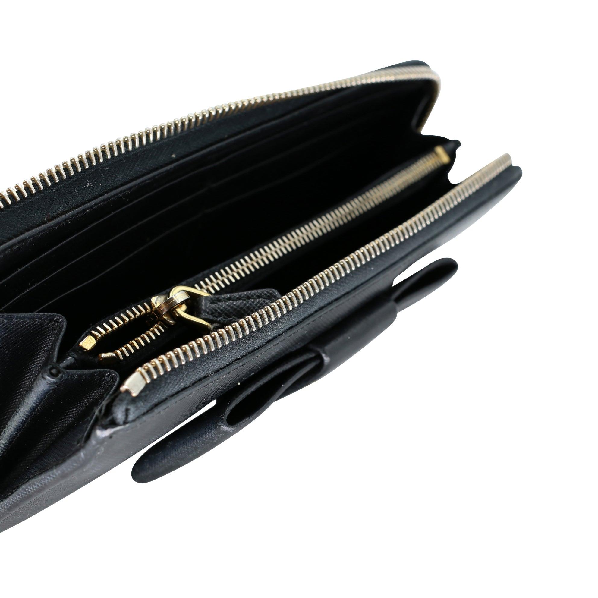 Prada Saffiano Peonia Fiocco Bow Zip Around Black Wallet PR-W1017P-A002 For Sale 4