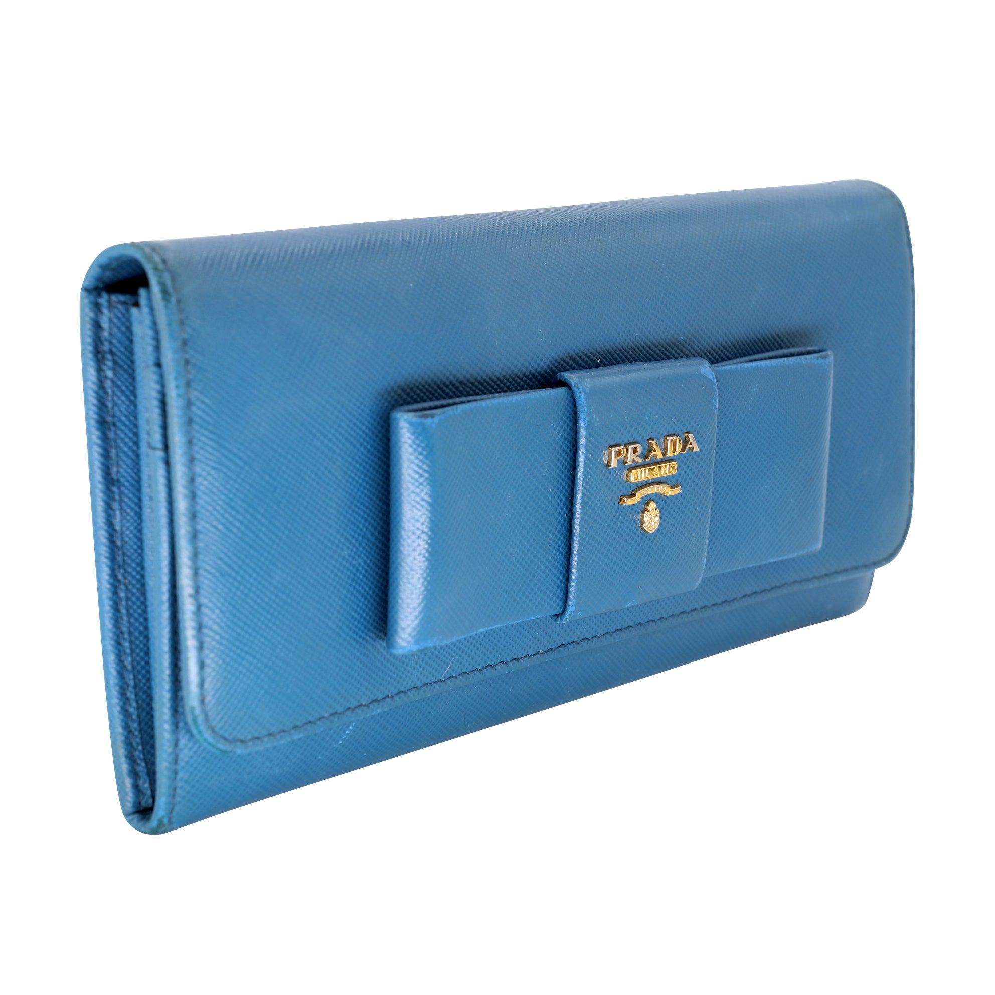 Prada Saffiano Peonia Fiocco Brieftasche mit Reißverschluss PR-W1005P-A002 (Blau) im Angebot