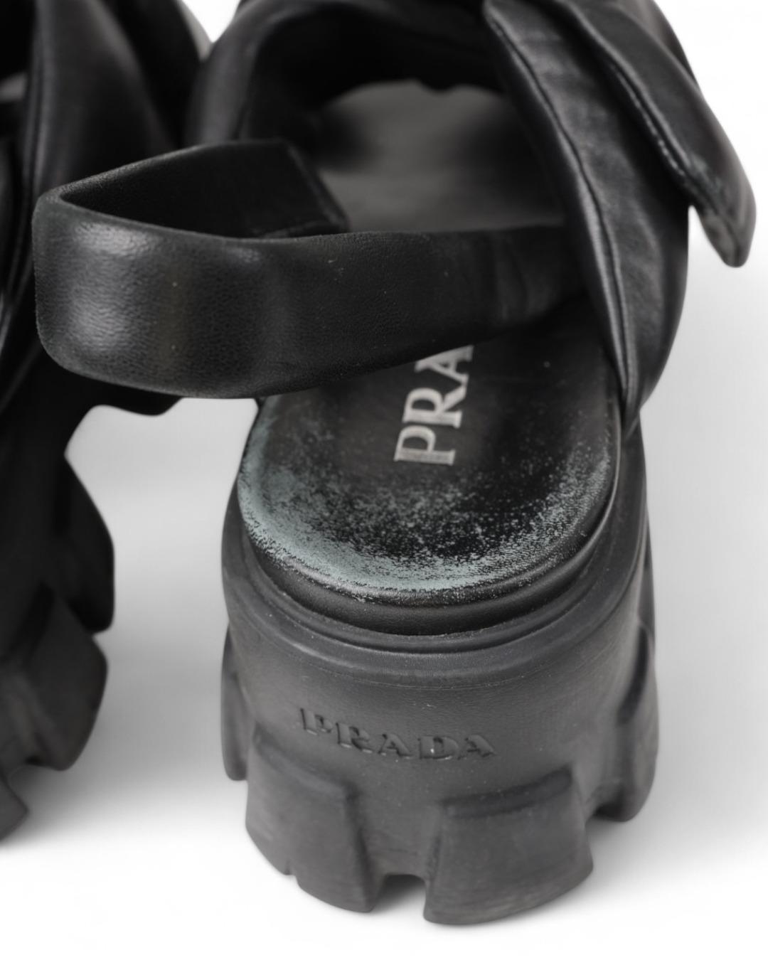 Prada Sandalias Monolith Puff Negro en venta 8