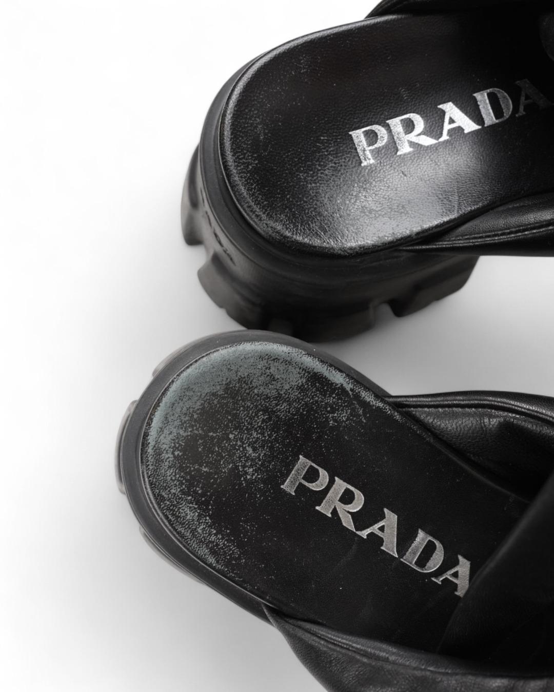 Prada Sandalias Monolith Puff Negro en venta 9
