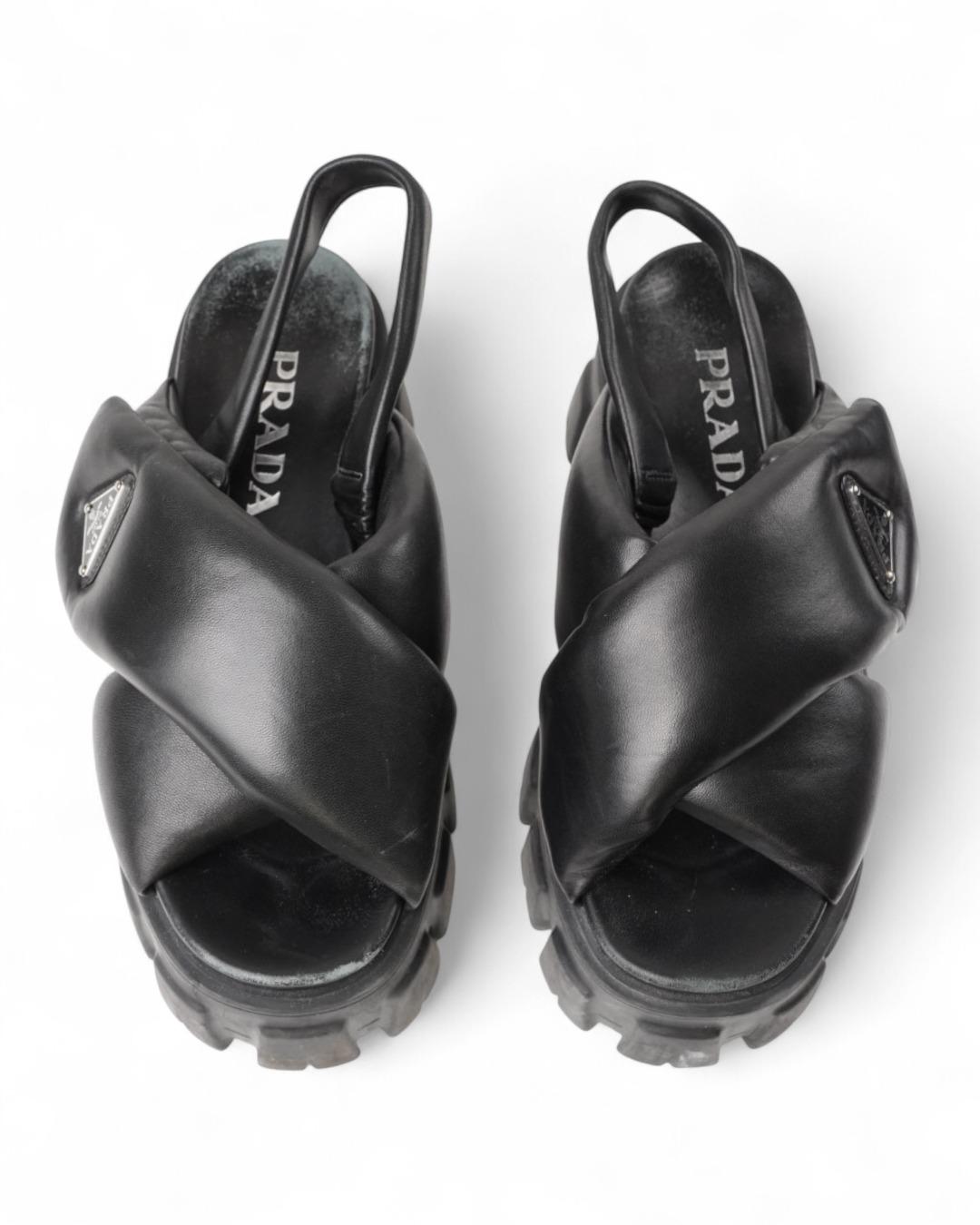 Prada Sandalias Monolith Puff Negro en venta 4