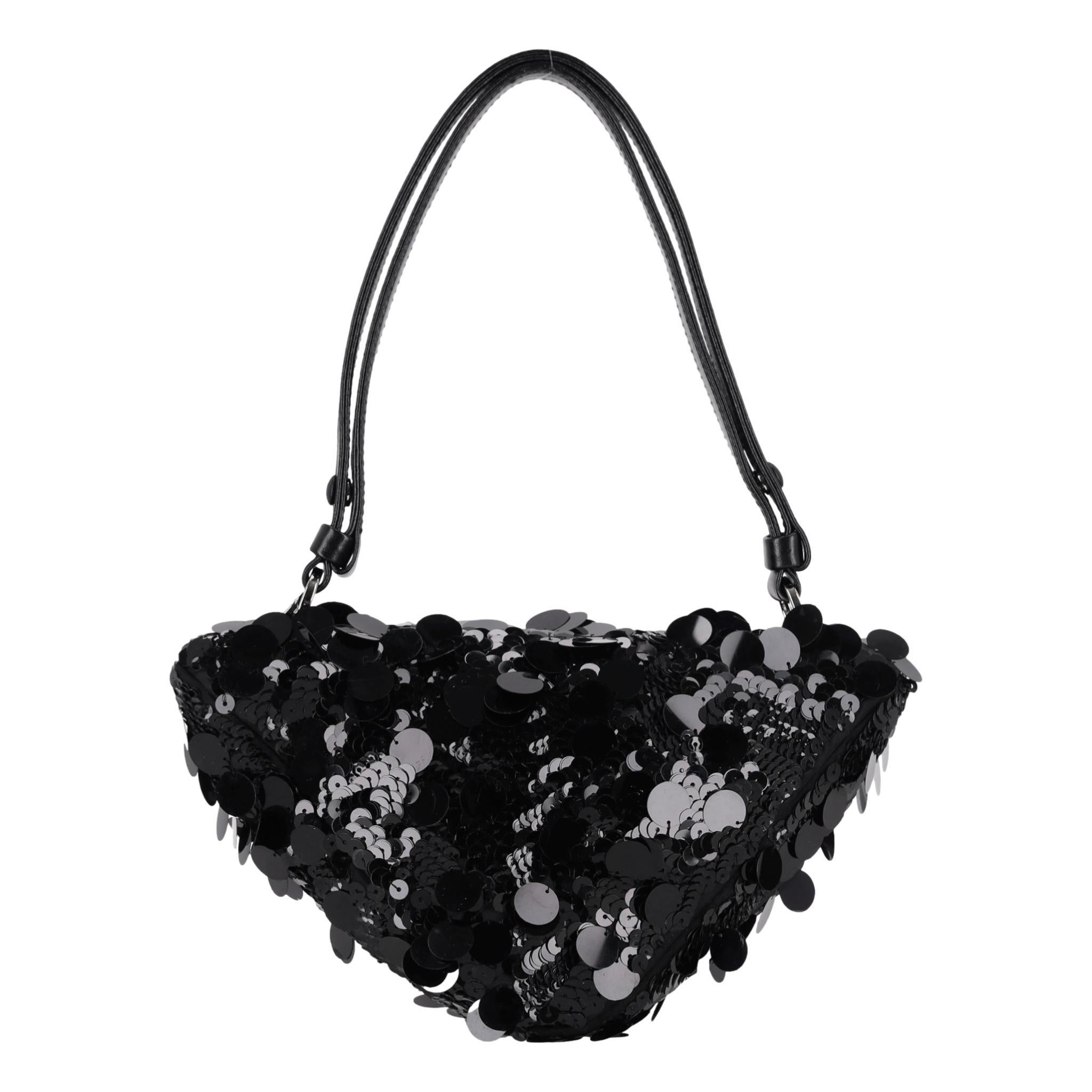 Prada Sequin Embellished Triangle Leather Bag Excellent état - En vente à London, GB