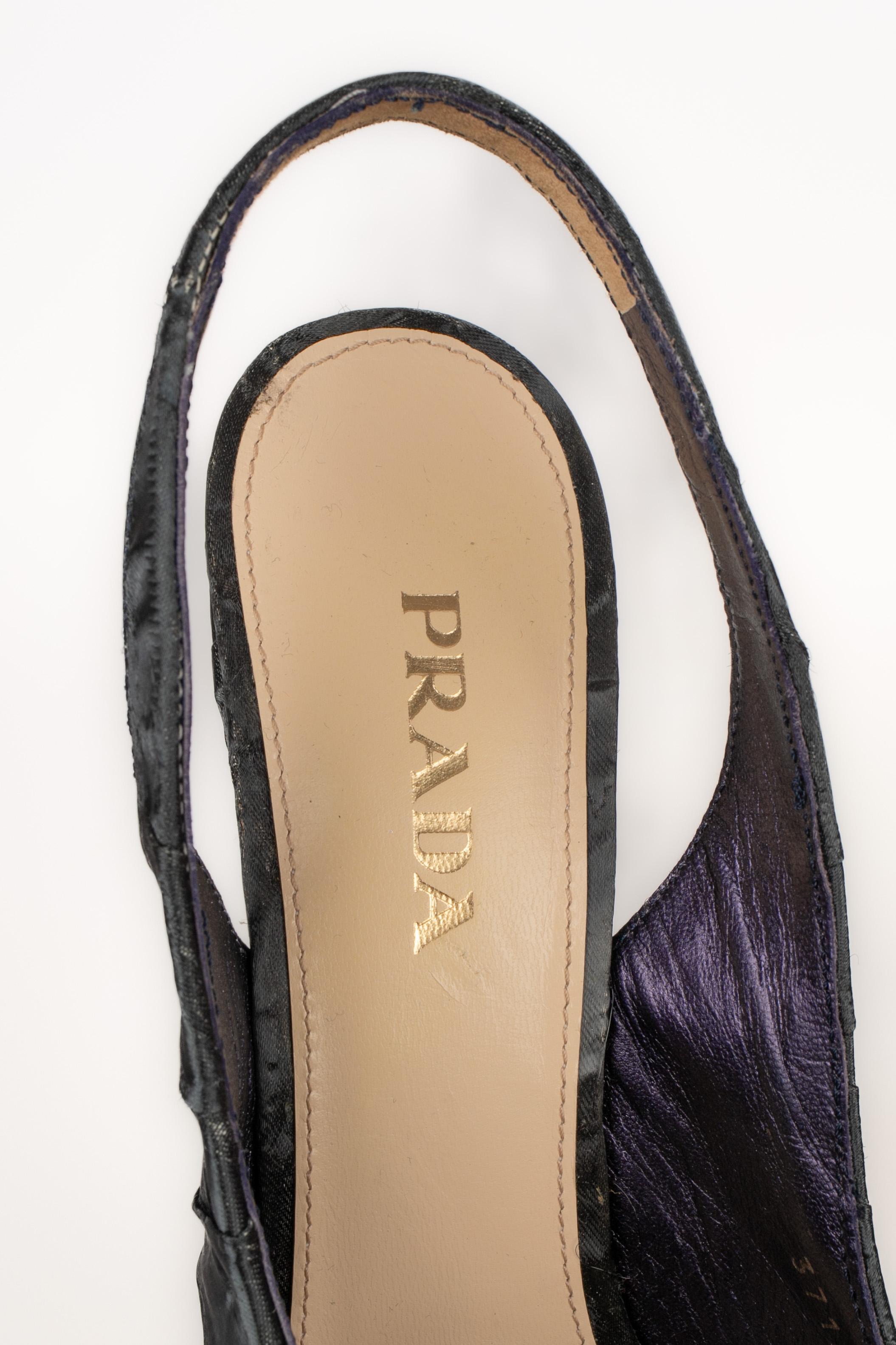 Prada shoes / stilettoes For Sale 3