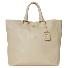 Prada Shopper Vertikal Beige martellisiertes Leder