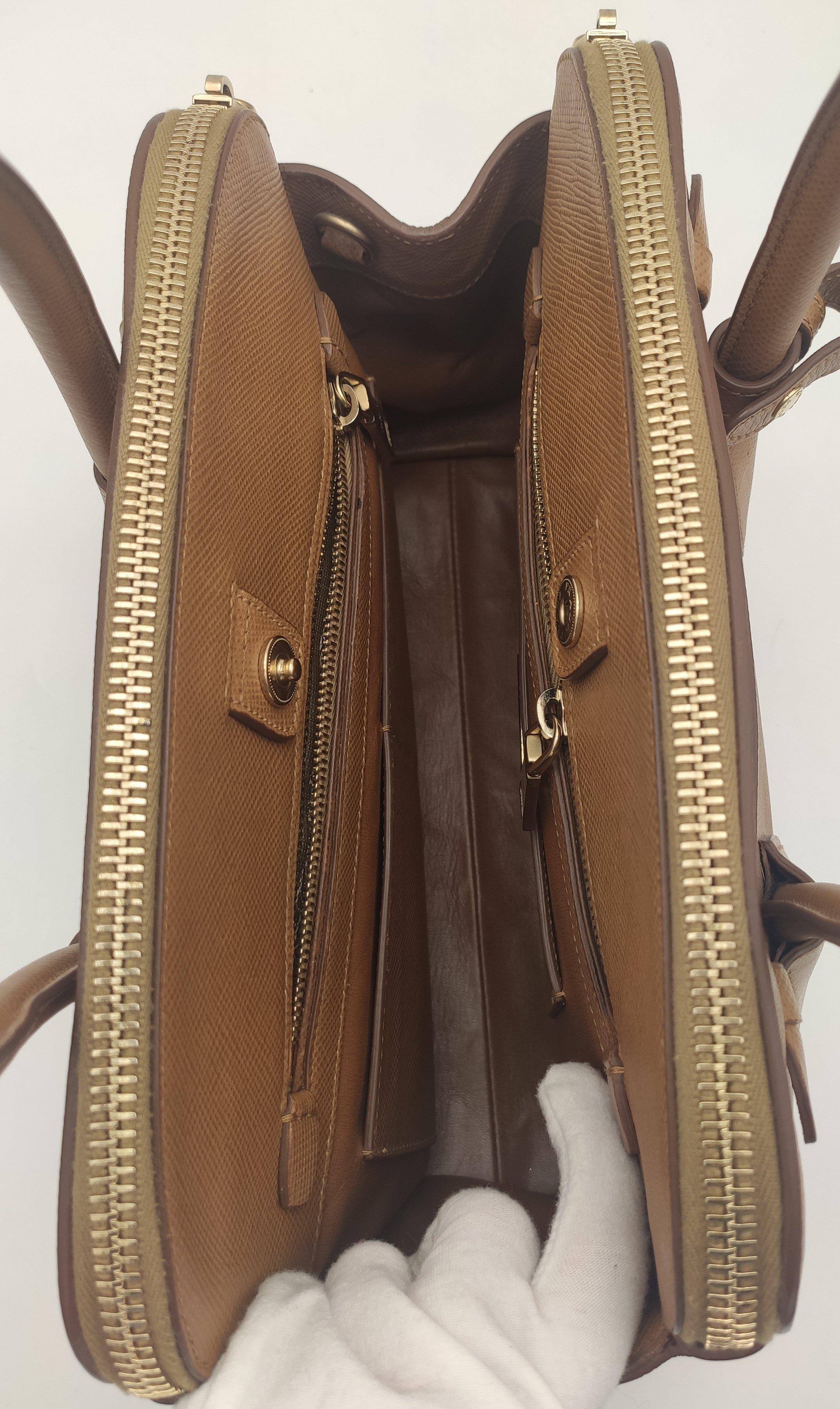 Women's PRADA Shoulder bag in Brown Leather