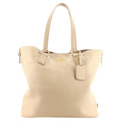Prada Shopper Tote Vitello Daino Groß mit seitlichem Reißverschluss
