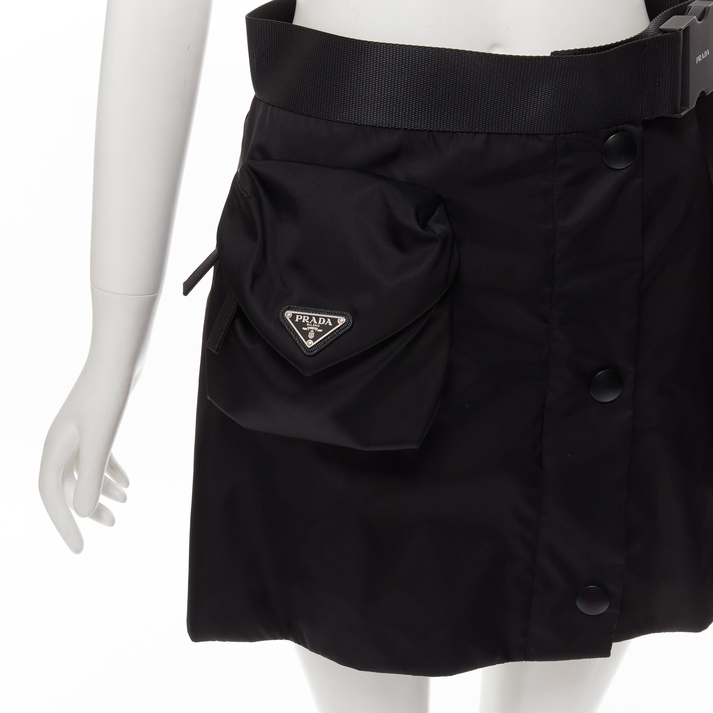 PRADA Signature Triangle flap pouch pocket nylon belted nylon skirt S 
Reference: ANWU/A00444 
Brand: Prada 
Designer: Miuccia Prada 
Material: Nylon 
Color: Black 
Pattern: Solid 
Closure: Zip 
Extra Detail: Nylon trim belt with black metal buckle