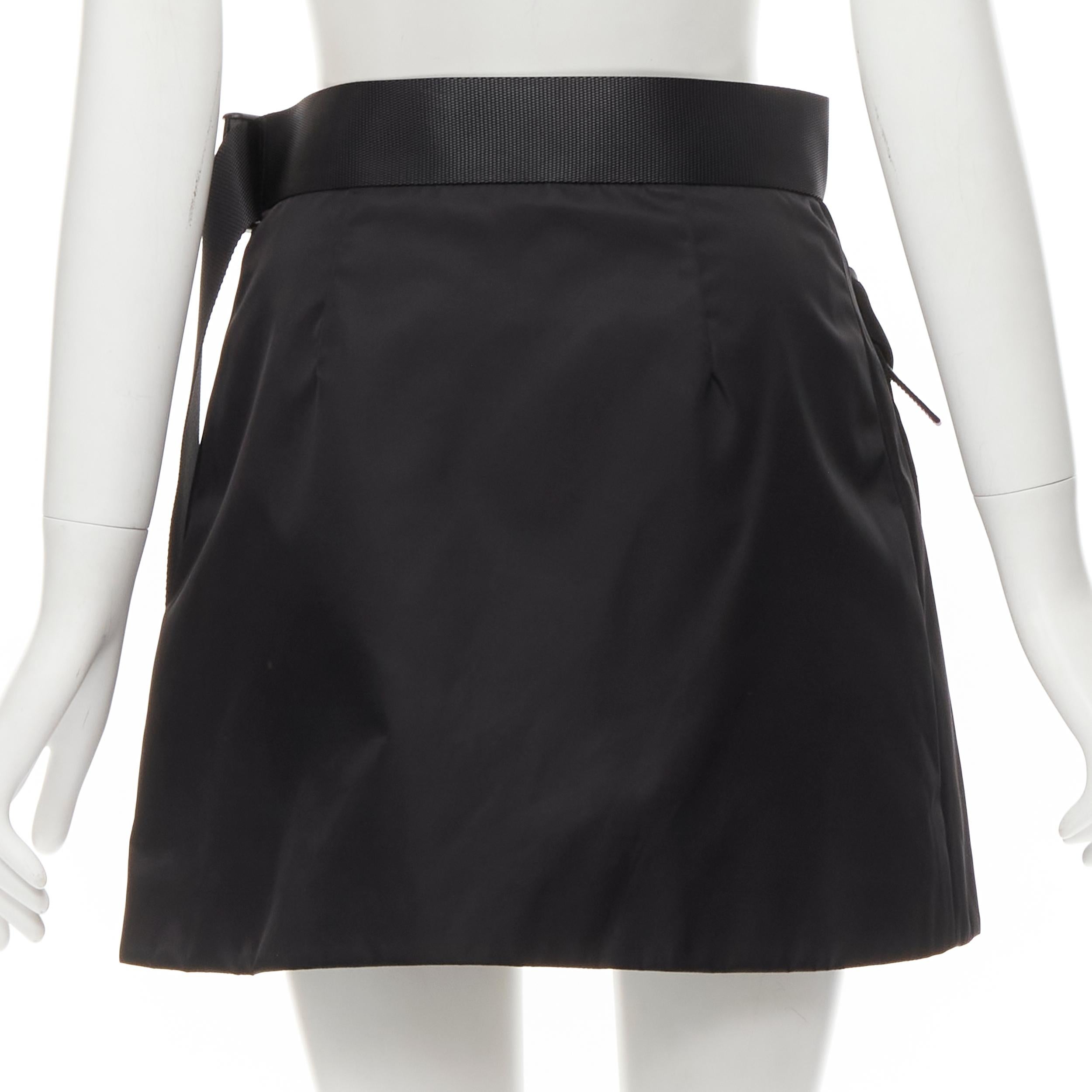 Women's PRADA Signature Triangle flap pouch pocket nylon belted nylon skirt S