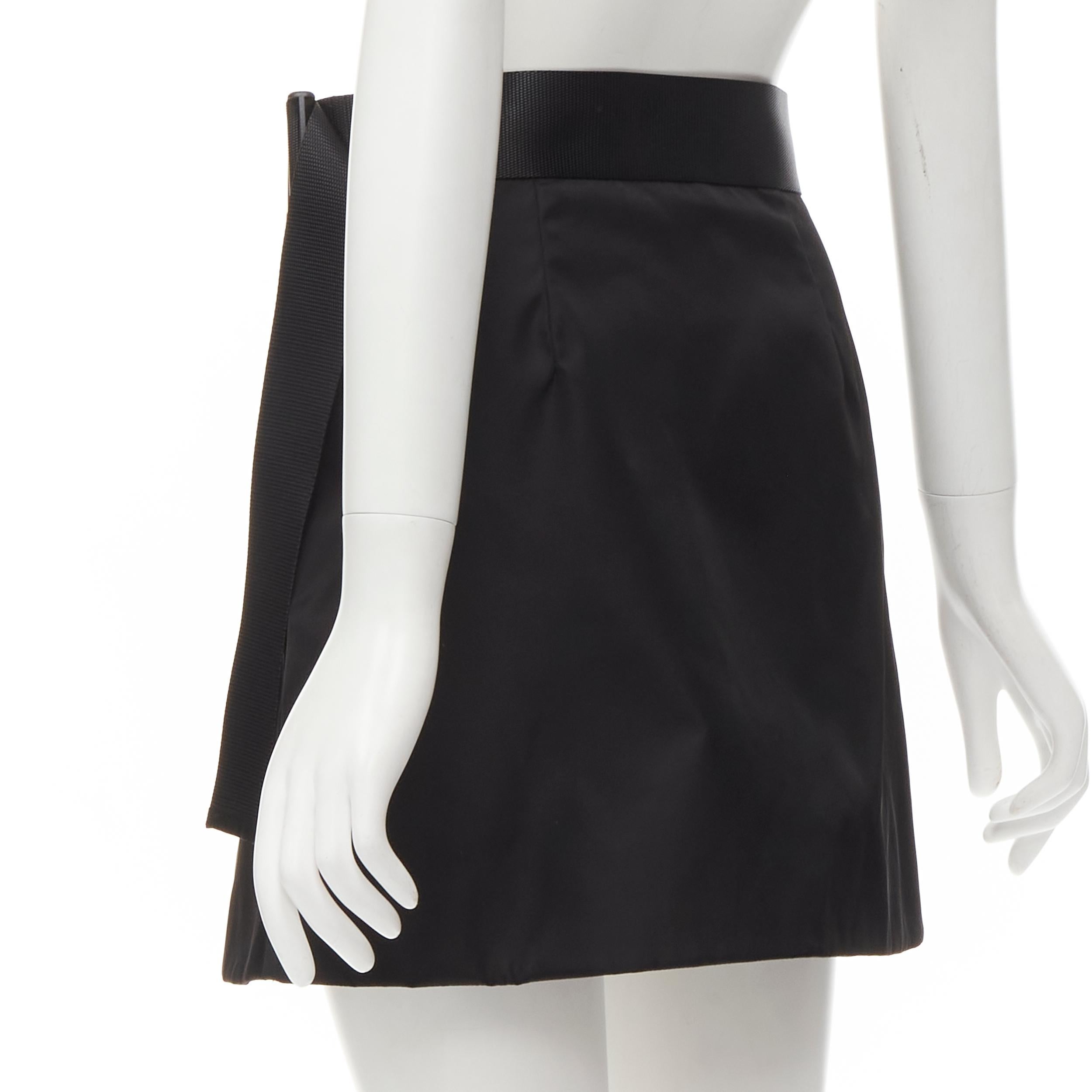 Women's PRADA Signature Triangle flap pouch pocket nylon belted nylon skirt S
