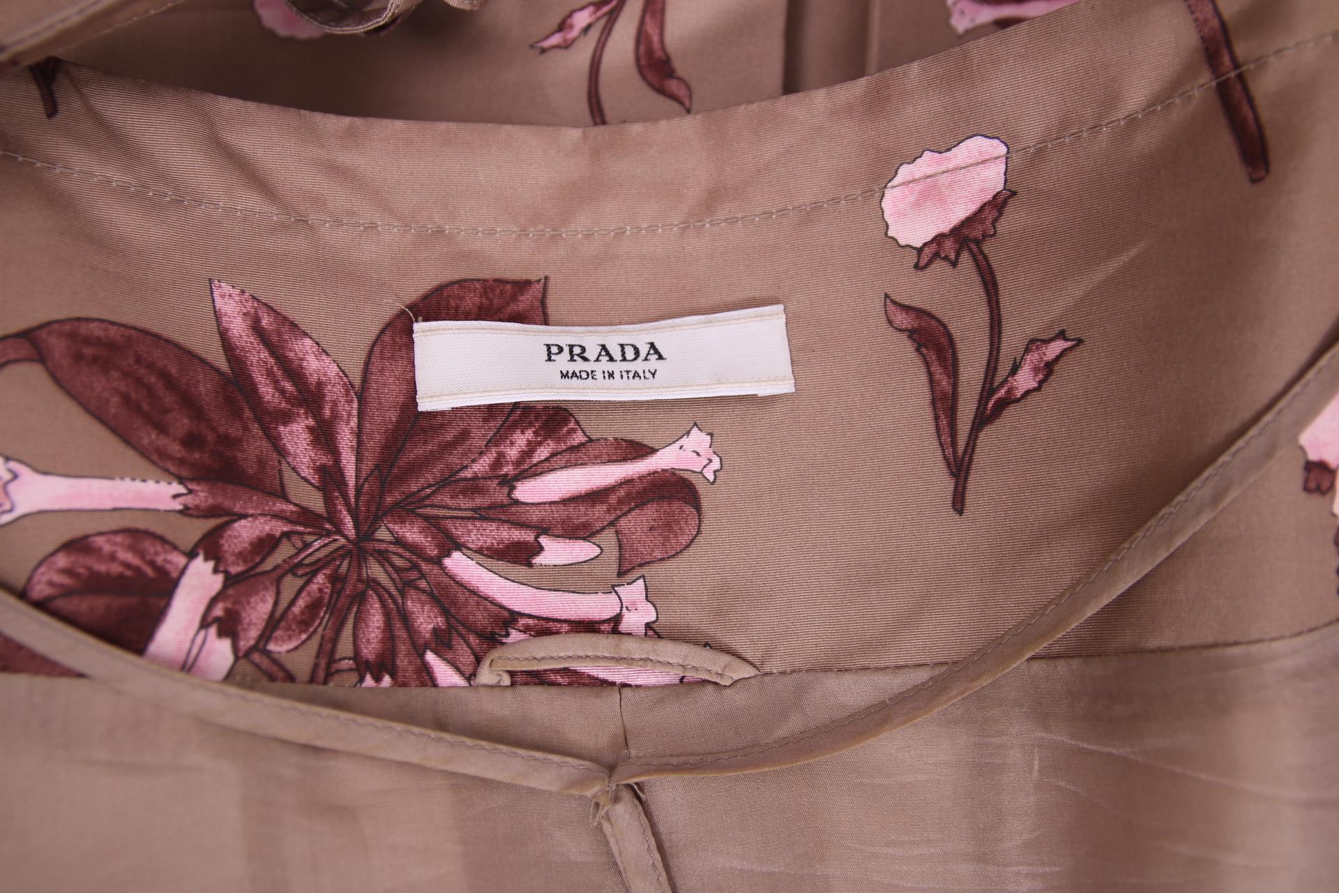 Women's Prada Silk Foral Print Belted Coat For Sale
