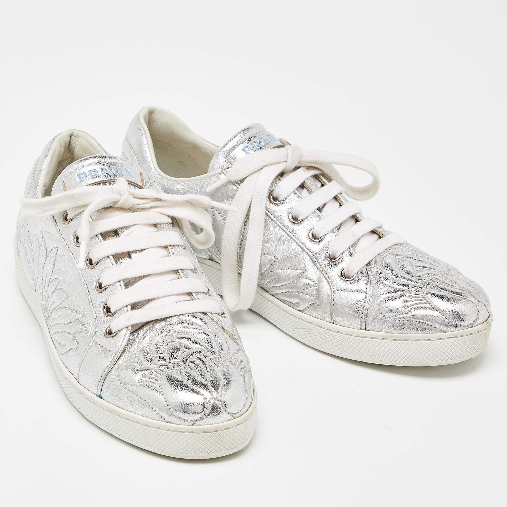 Prada Silver Embroidered Leather Low Top Sneakers Size 38 For Sale 1