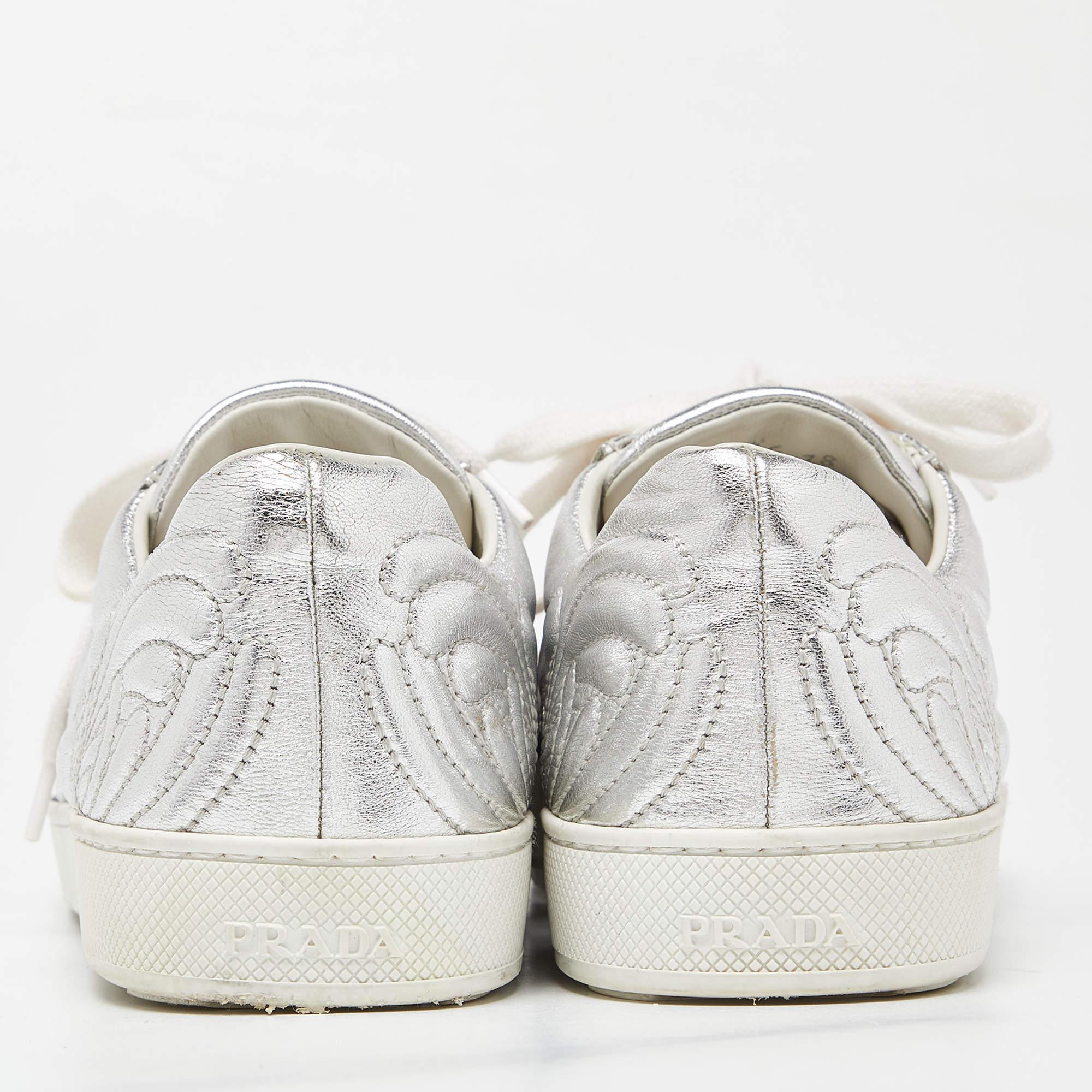 Prada Silver Embroidered Leather Low Top Sneakers Size 38 For Sale 2