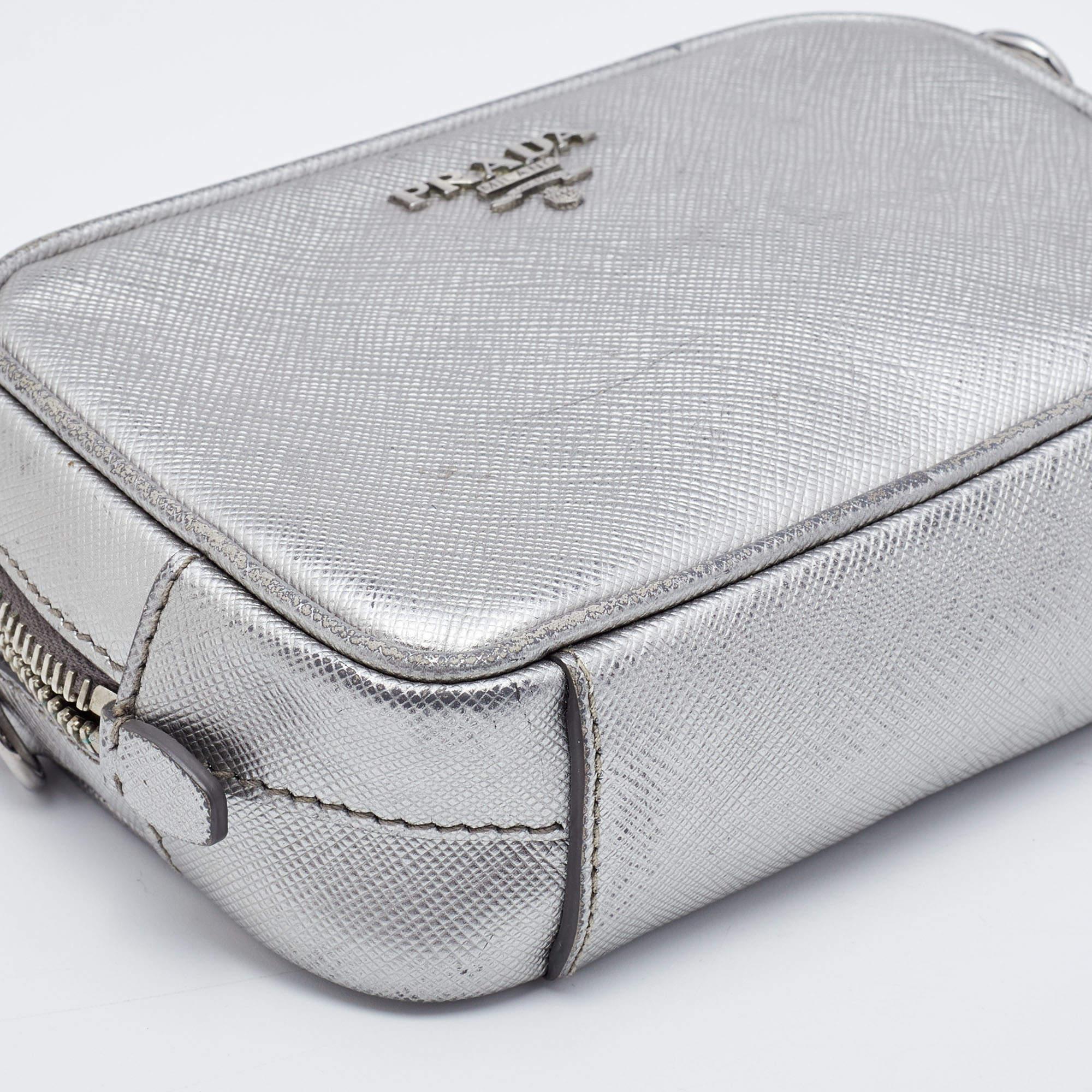 Prada Silver Leather Camera Crossbody Bag In Fair Condition In Dubai, Al Qouz 2