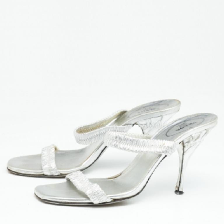 Argento A. Silver - Sandali in pelle di Prada Taglia 37,5 in vendita