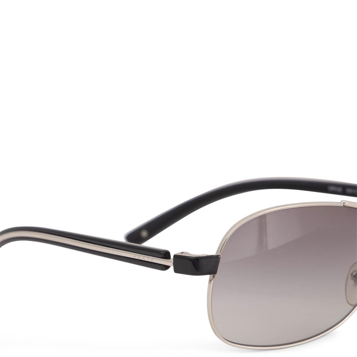 PRADA Silberfarbene SPR59L-Sonnenbrille  (Grau) im Angebot