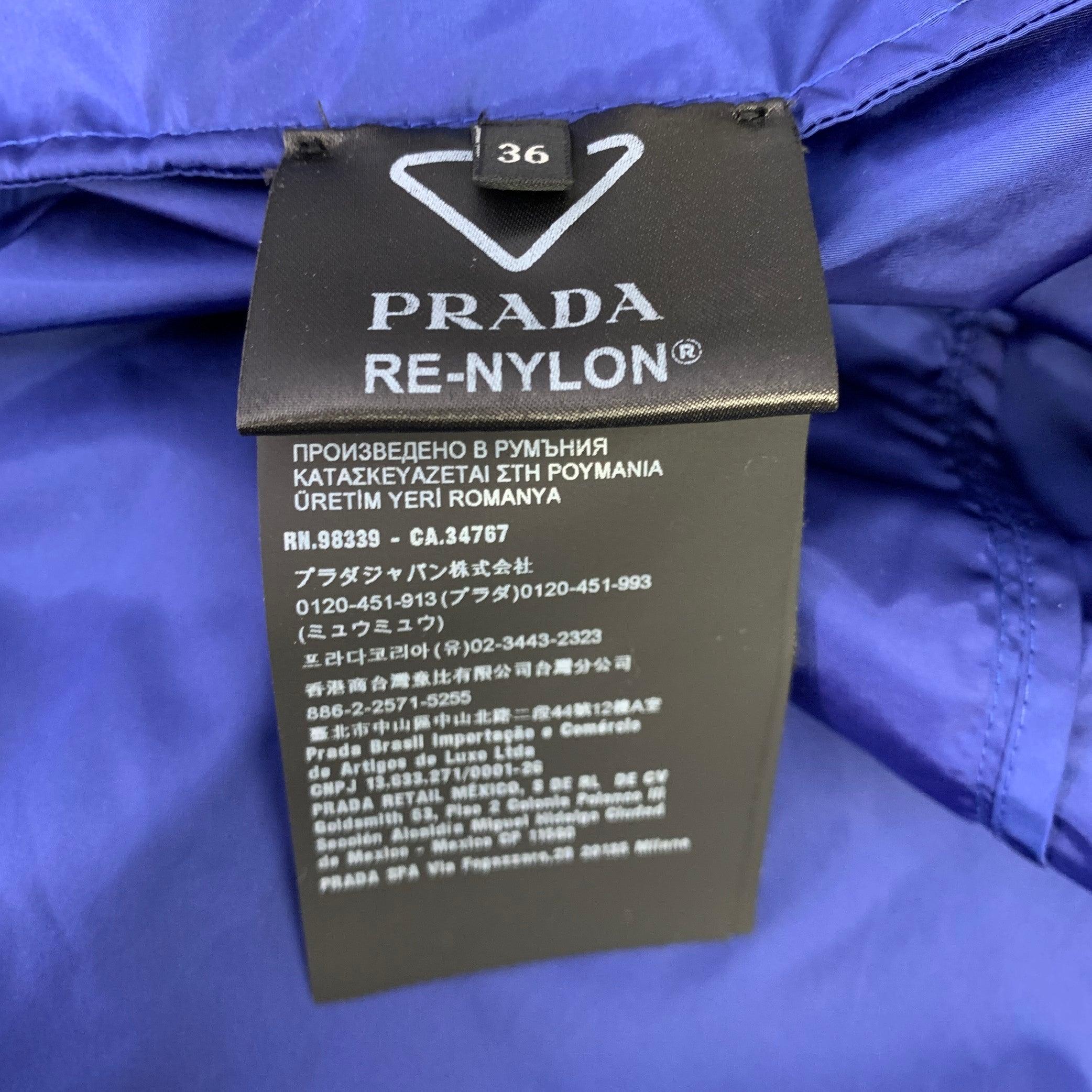 PRADA Size 0 Blue Polyamide Logo Windbreaker Jacket For Sale 3