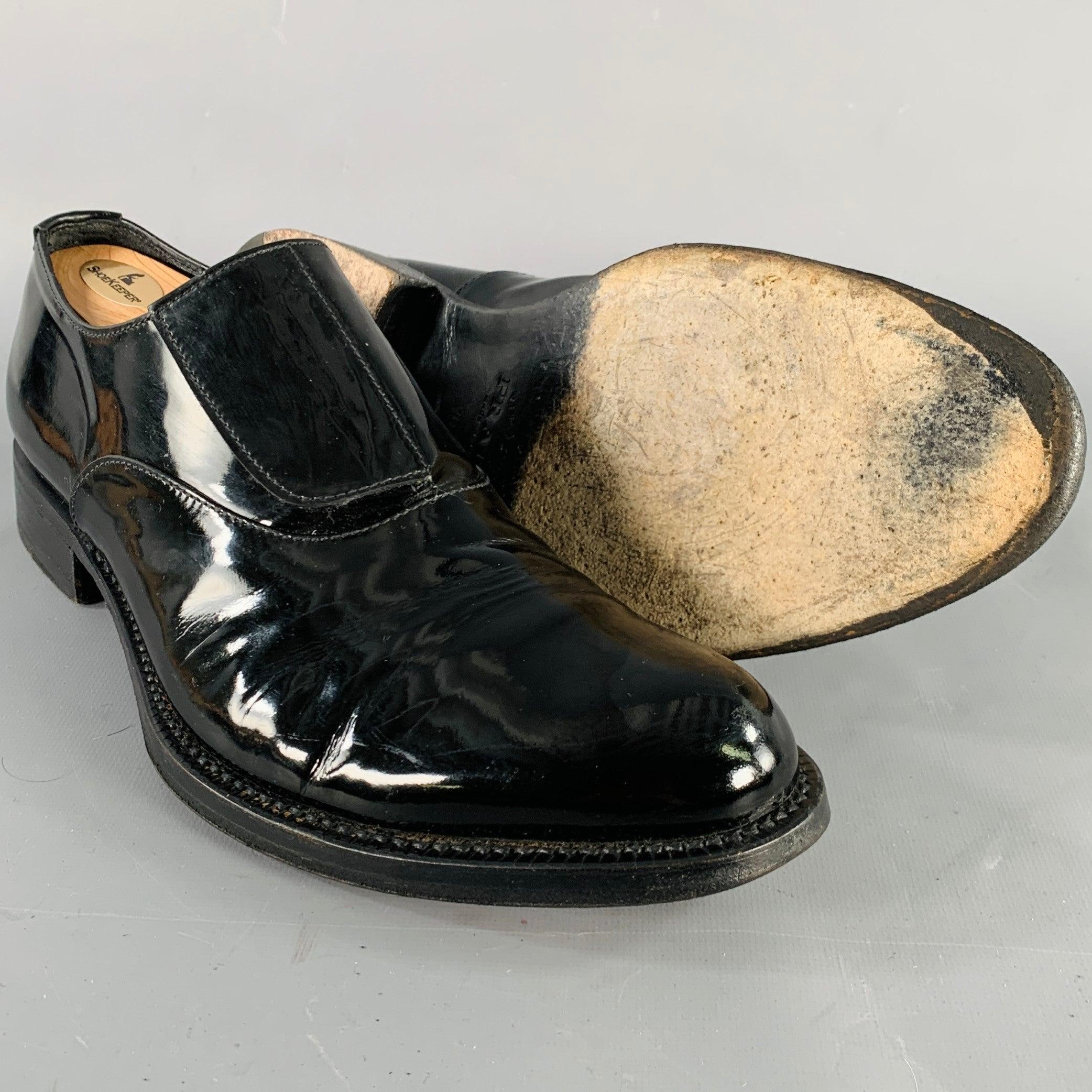 De los hombres Mocasines de charol negro con gancho PRADA talla 10 en venta