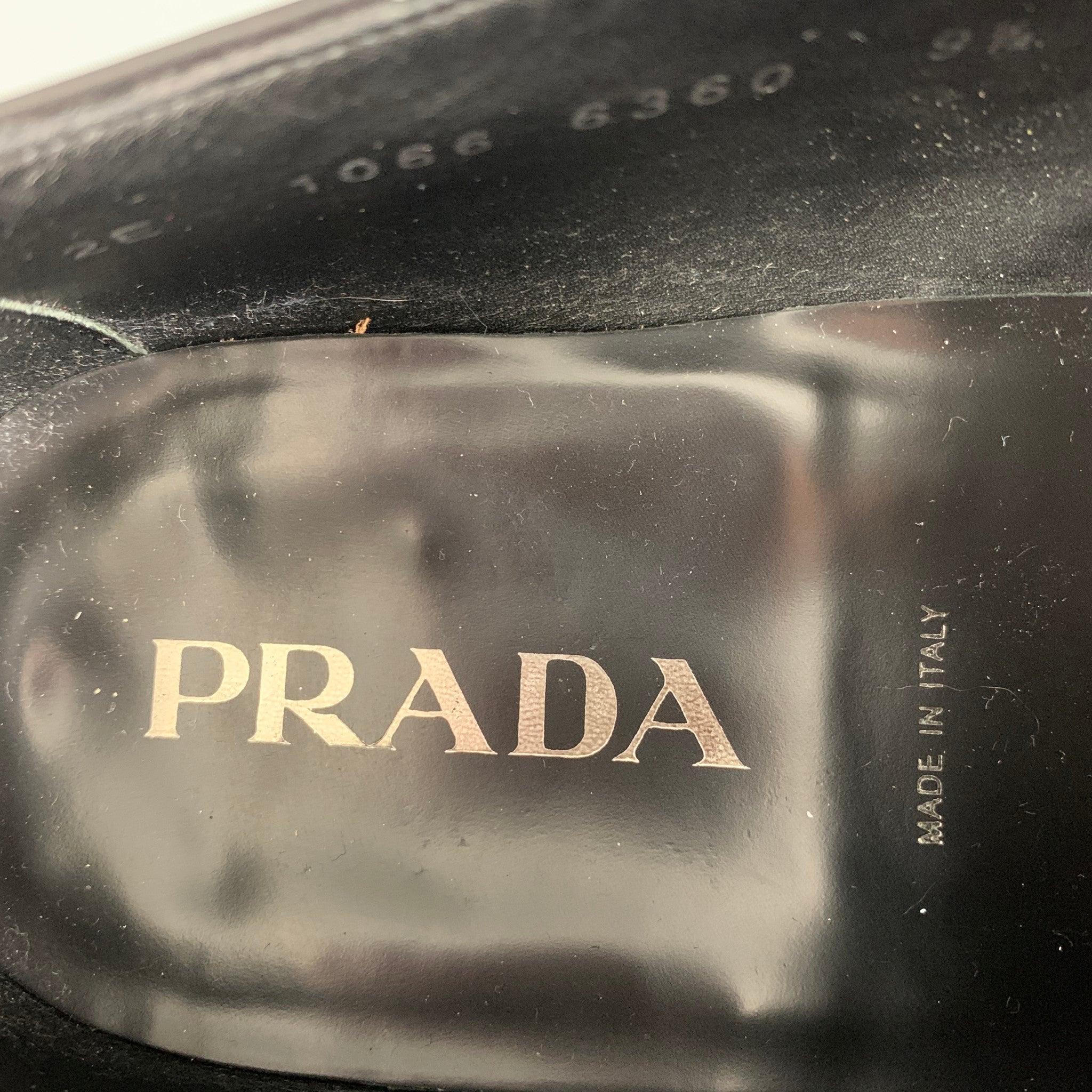 PRADA Size 10.5 Black Leather Square Toe Lace Up Shoes For Sale 3