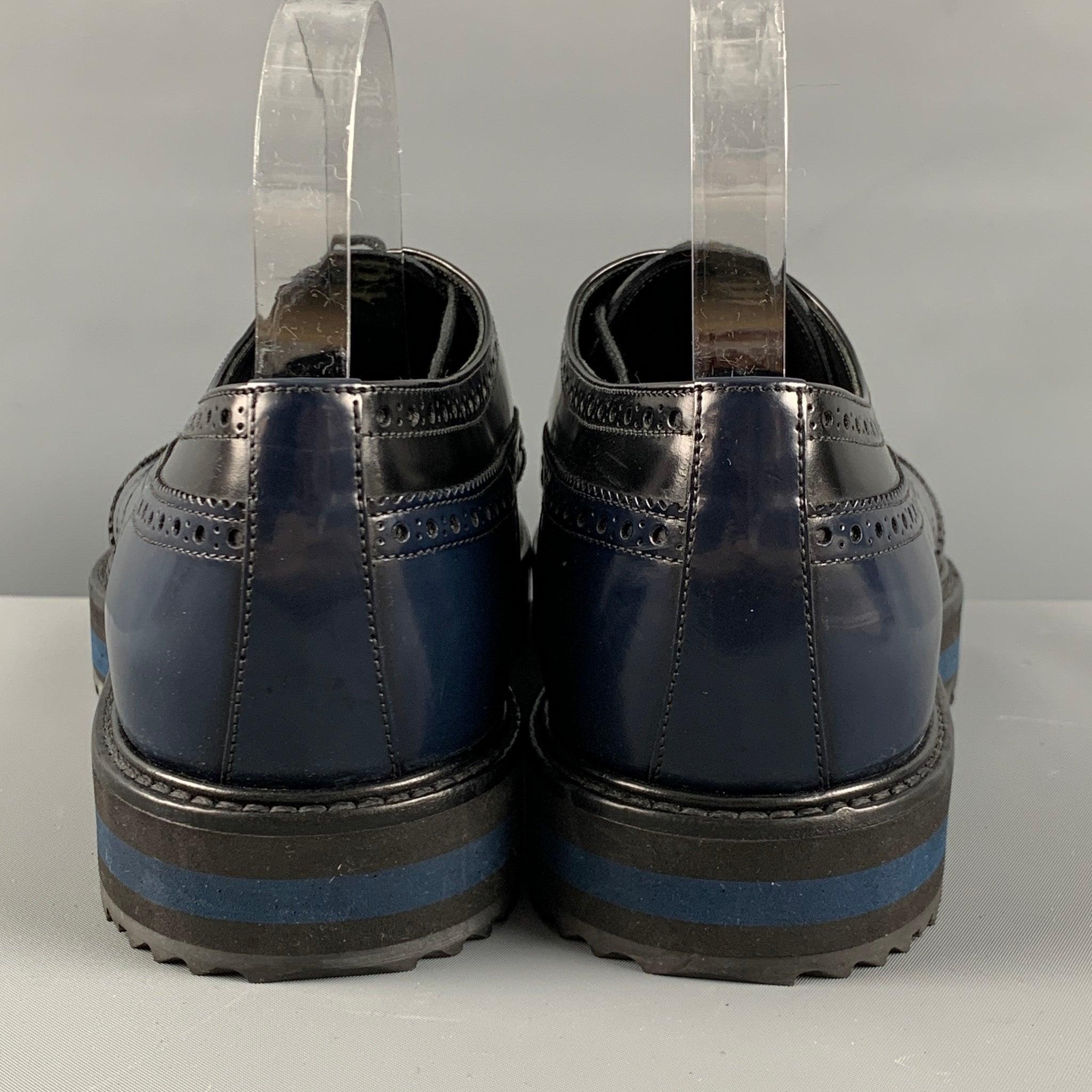 PRADA Size 11 Navy Black Perforated Leather Platform Lace Up Shoes In Excellent Condition For Sale In San Francisco, CA