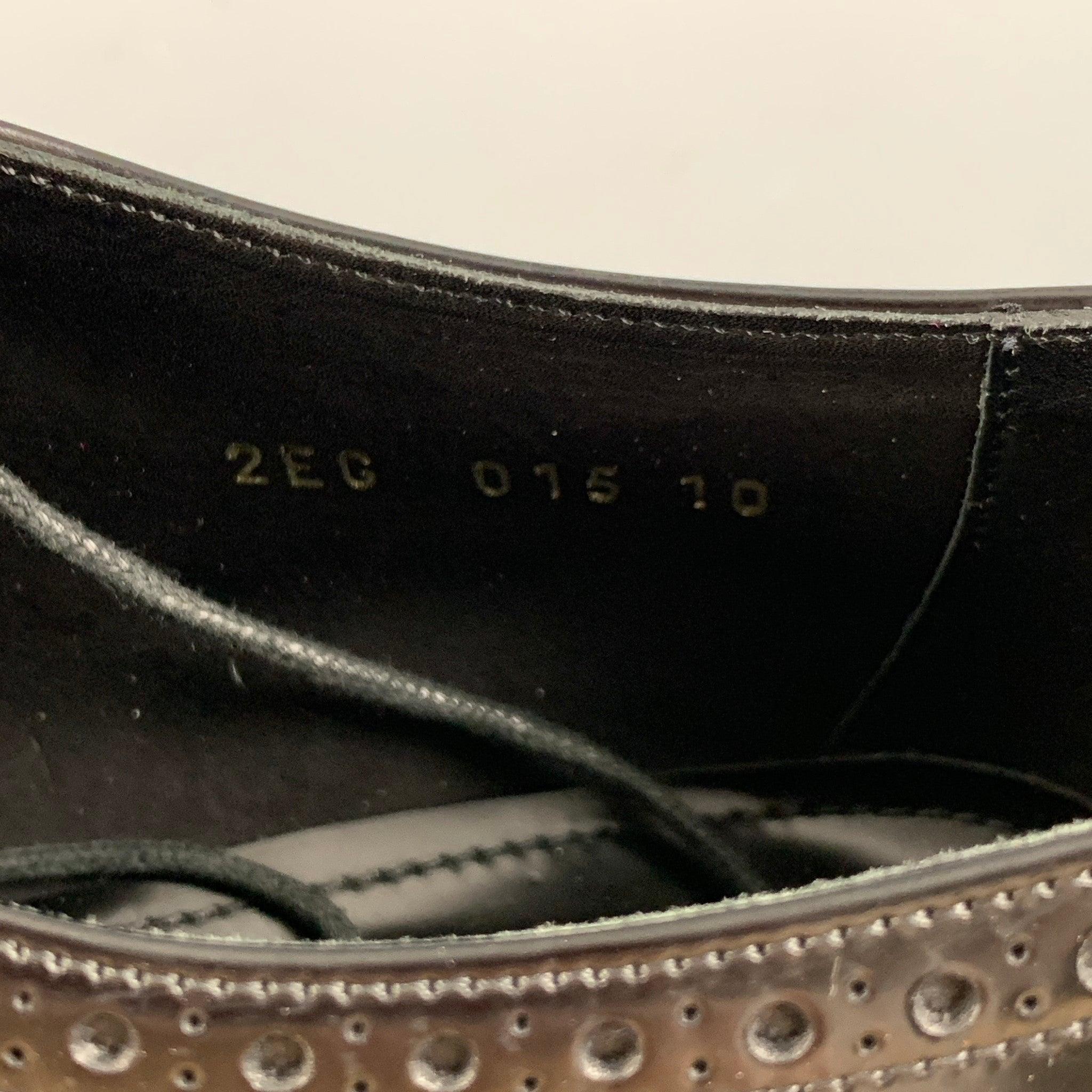PRADA Taille 11 Marine Noir Plateforme Cuir perforé Chaussures à lacets en vente 3