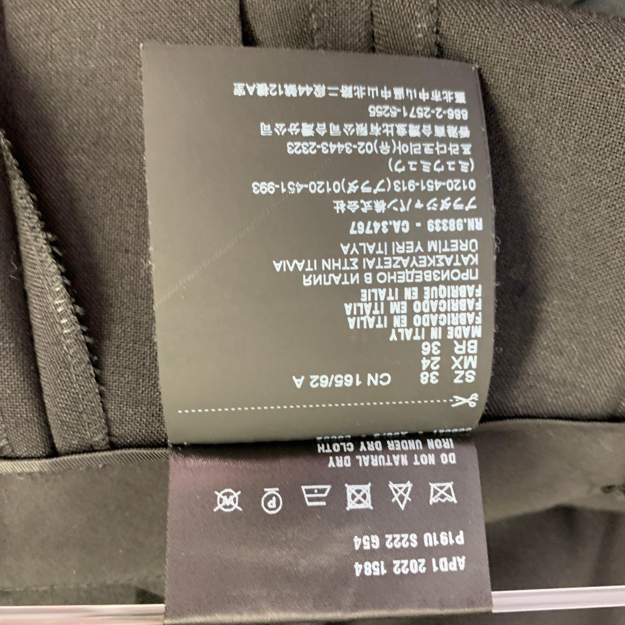 PRADA Taille 2 Jupe longue plissée en laine mohair noire en vente 1