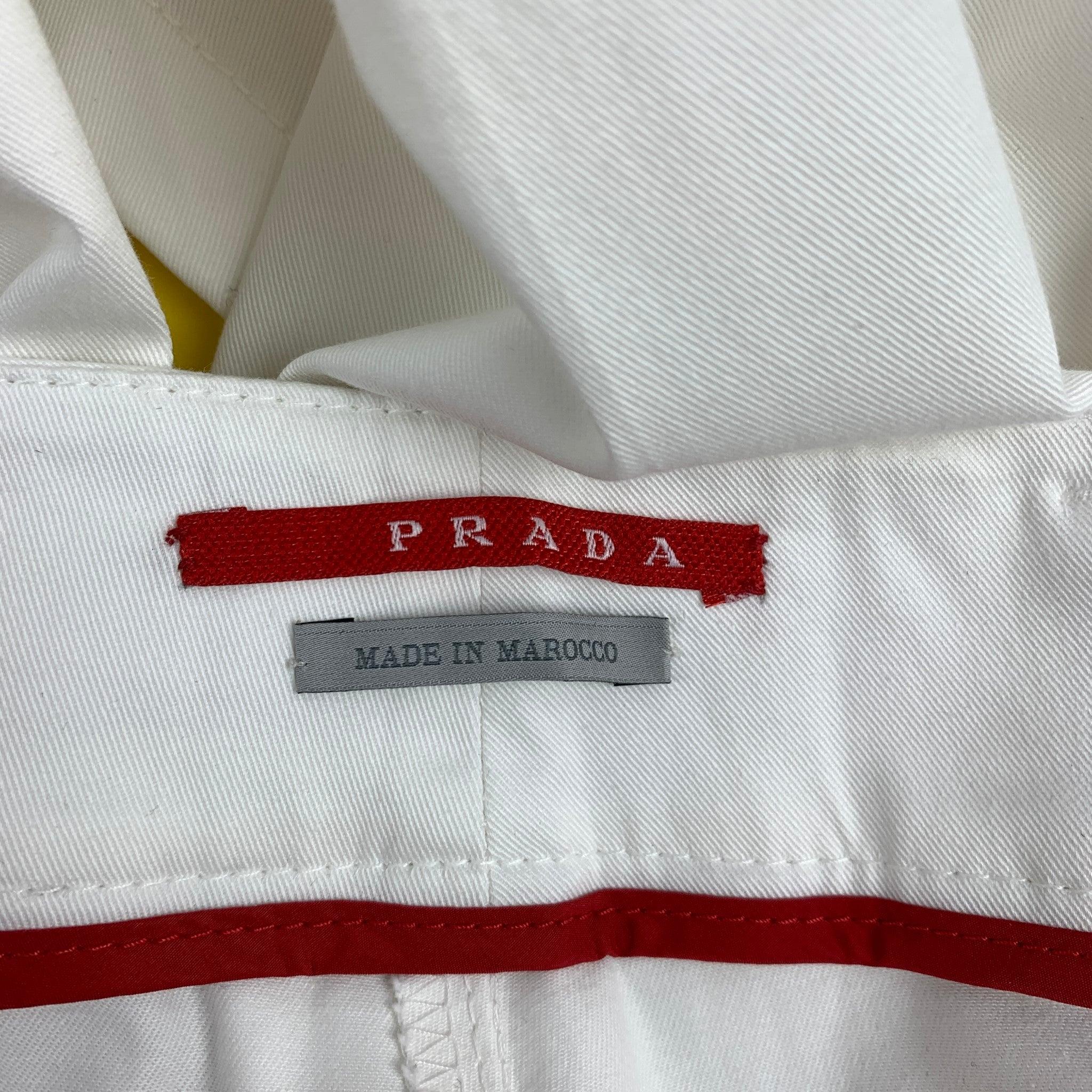 Women's PRADA Size 2 White Cotton Blend Bermuda Shorts For Sale