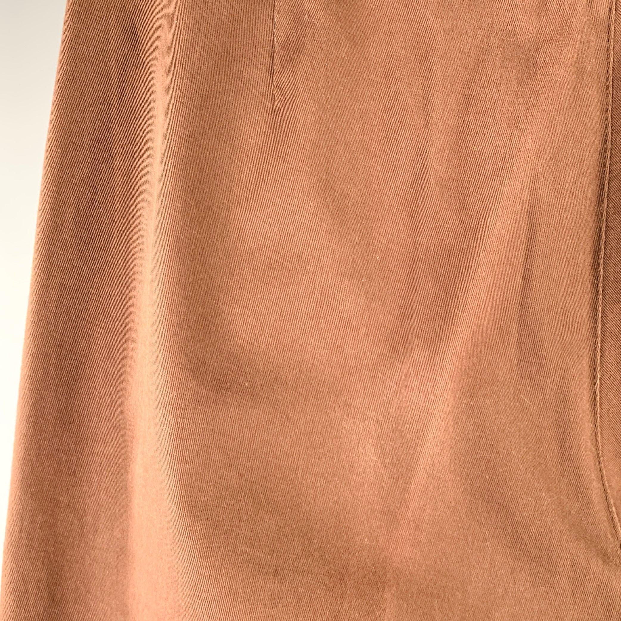 Marron PRADA Taille 30 Pantalon décontracté à devant plat, couleur Brown en vente
