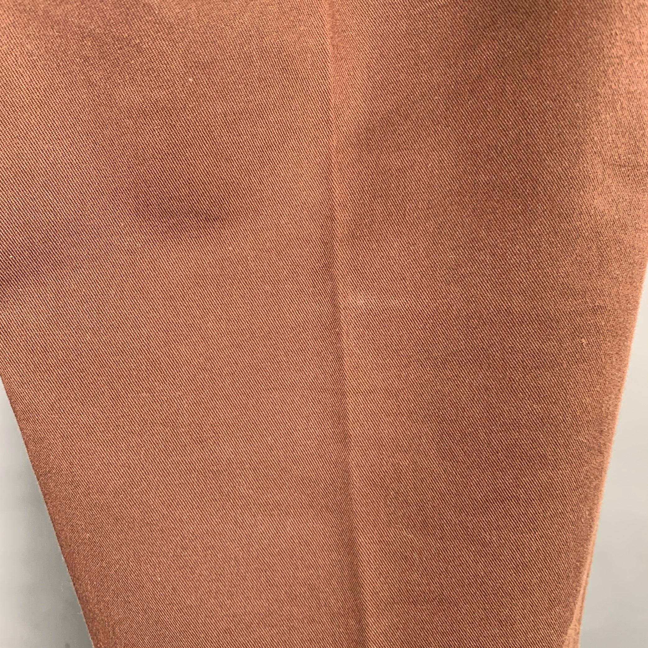 PRADA Taille 30 Pantalon décontracté à devant plat, couleur Brown Bon état - En vente à San Francisco, CA