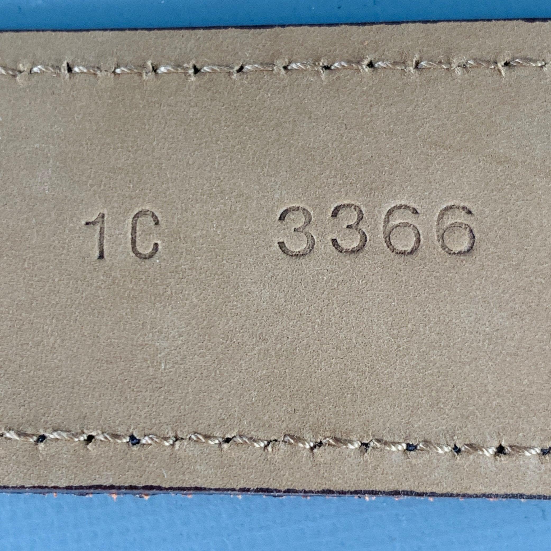 PRADA Taille 32 Ceinture en daim orange et or en vente 3