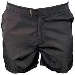 PRADA Taglia 34 Costume da bagno in nylon nero foderato di rete con zip e moschettone
