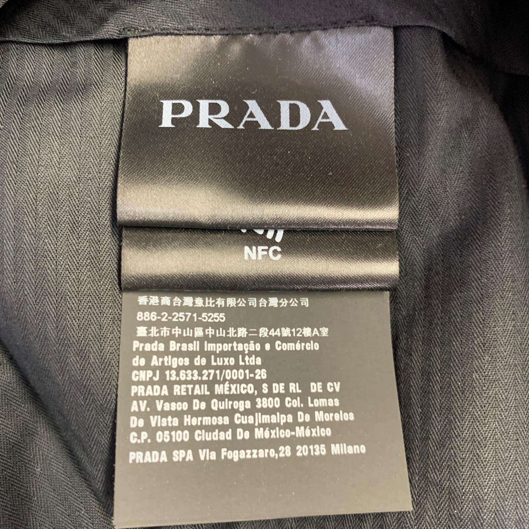 Nero PRADA - Taglia 36 - Pantaloni da sera neri in poliestere con chiusura a bottone in vendita