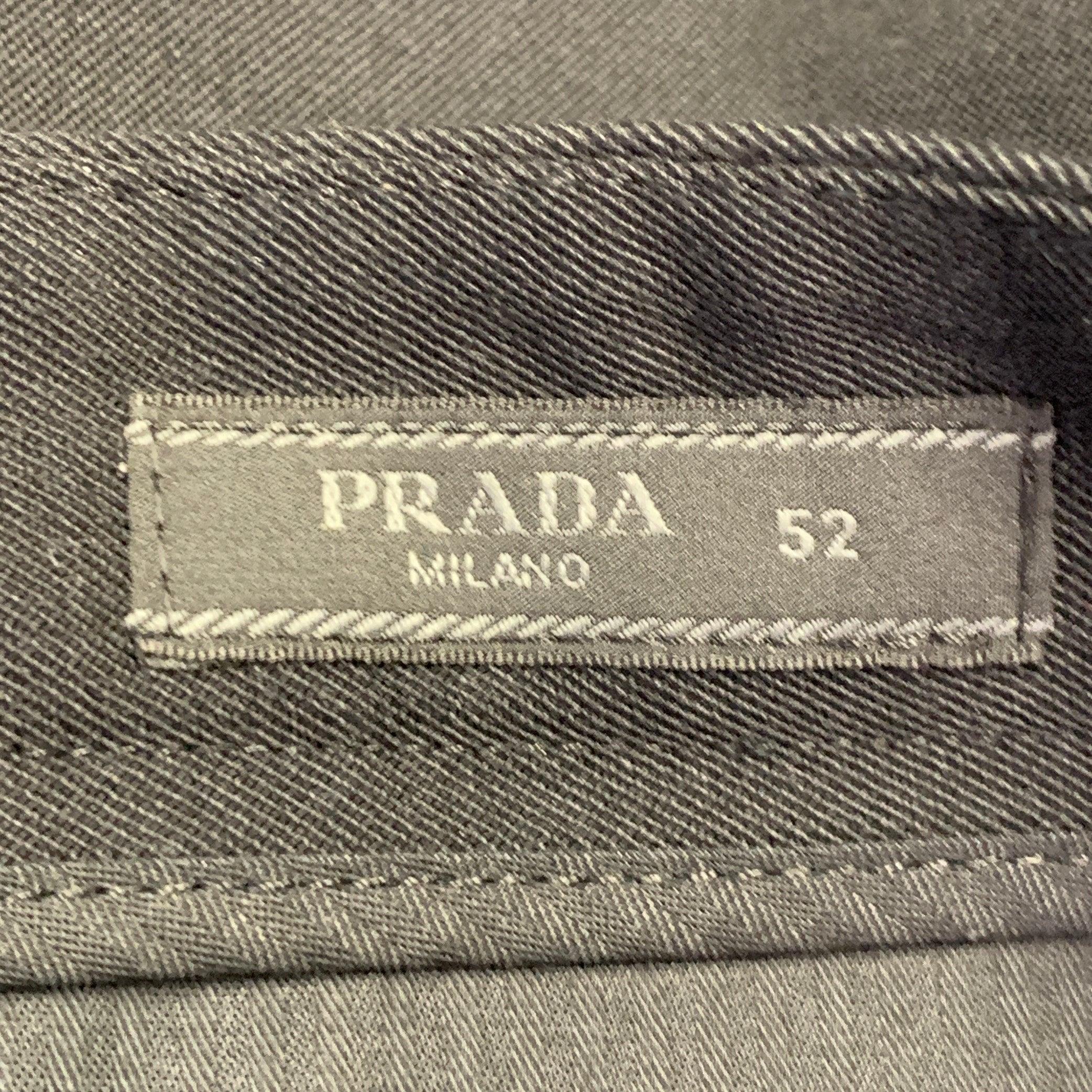 Uomo PRADA - Taglia 36 - pantaloni neri in lana vergine con zip e zip Fly in vendita