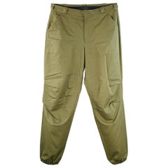 PRADA Taille 36 Vert Olive Coton fuselé Poignets élastiques Fermeture éclair Pantalon décontracté