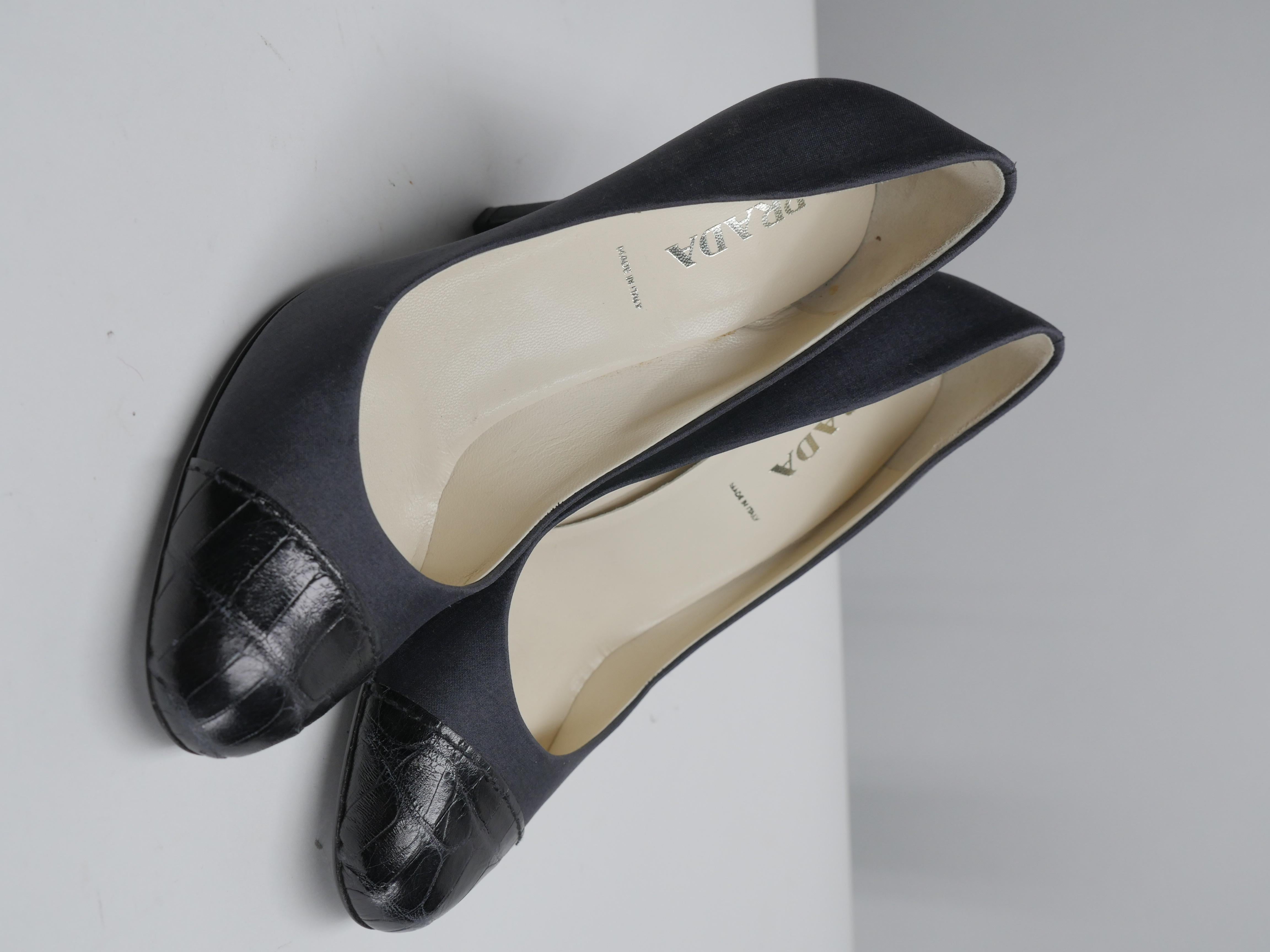 Prada Size 37 Black Pumps 1