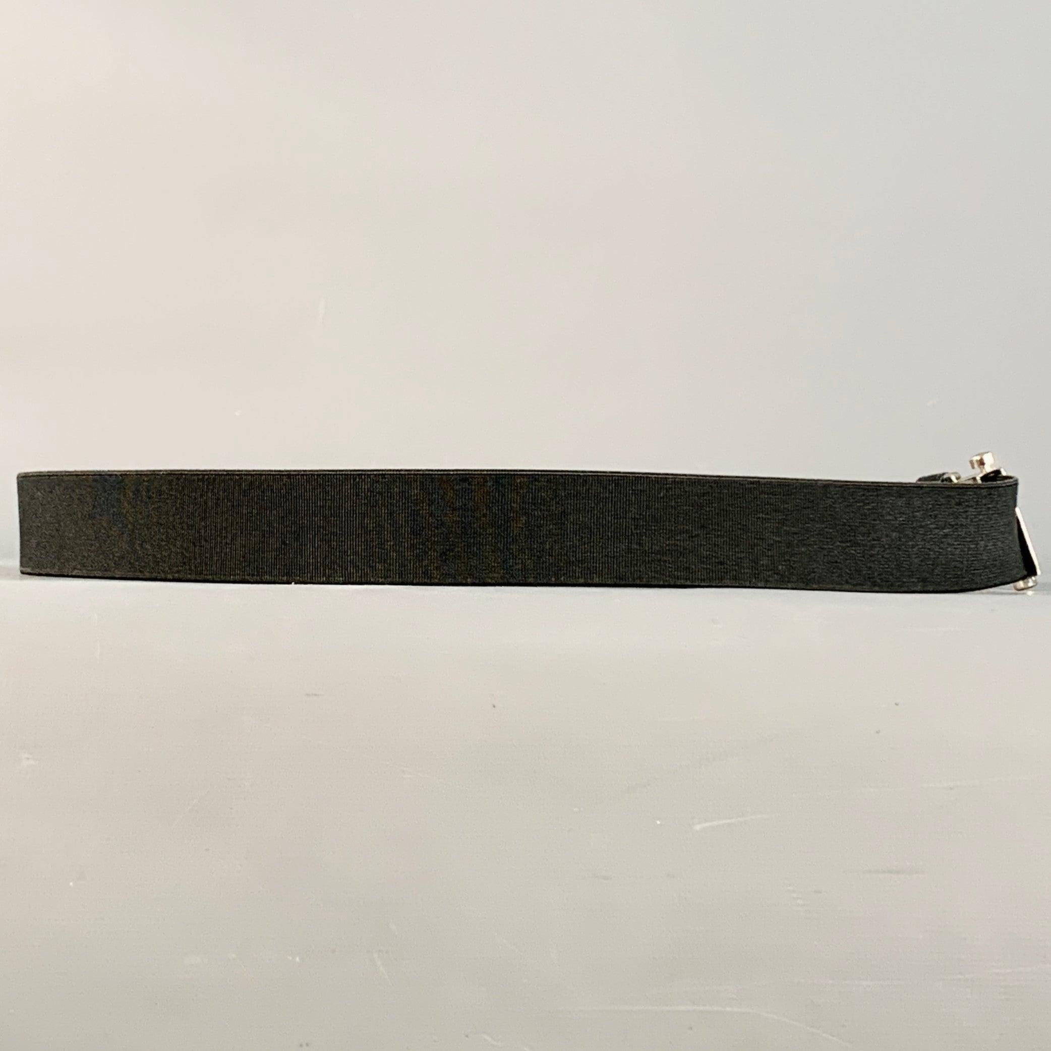 Nero PRADA Cintura con fibbia a scatola in tela con logo nero e argento taglia 38 in vendita