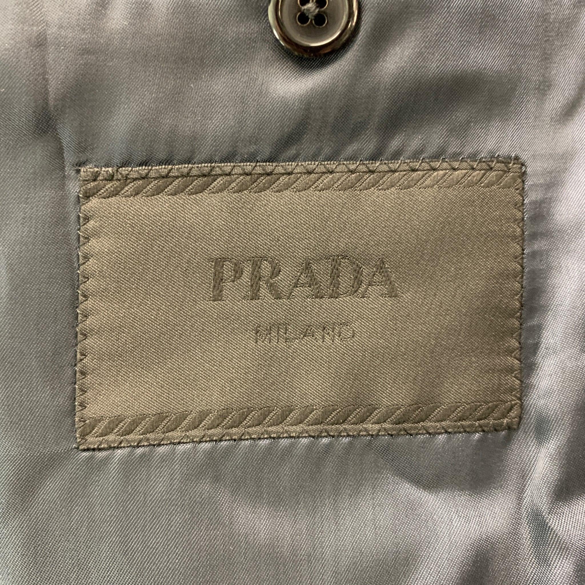 Men's PRADA Size 38 Regular Navy Solid Wool Mohair Notch Lapel Sport Coat For Sale
