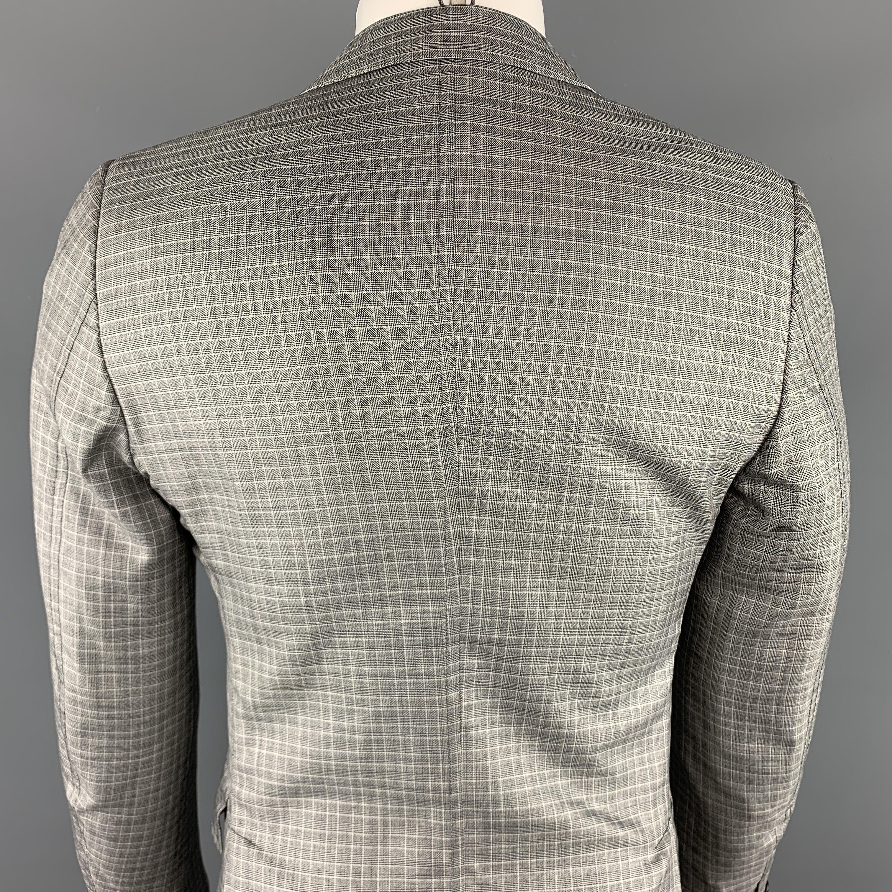 Men's PRADA Size 38 Regular Plaid Grey Wool / Silk Notch Lapel Sport Coat