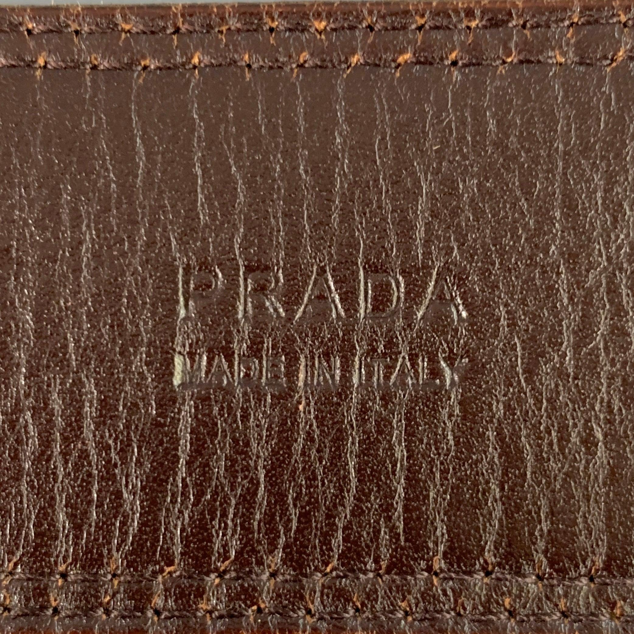 Prada Taglia 38 Cintura in pelle canvas marrone con logo, marrone e marrone. in vendita 3