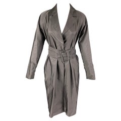 PRADA Manteau ceinturé en soie grise Taille 4